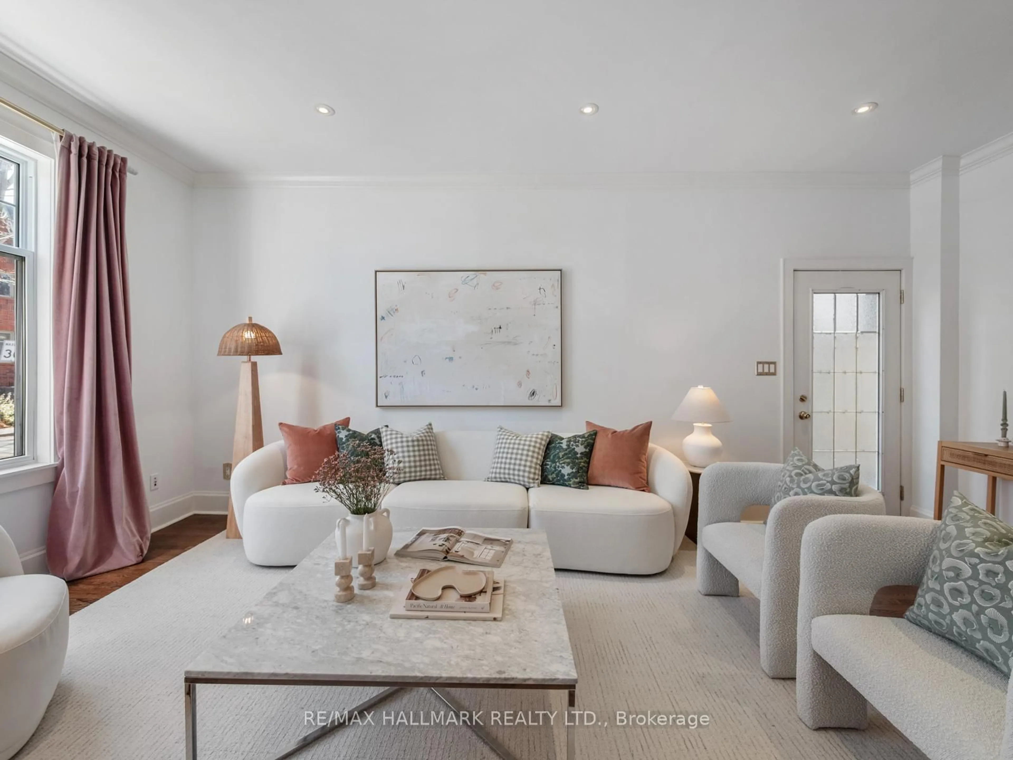 Living room with furniture, unknown for 24 Boulton Ave, Toronto Ontario M4M 2J3