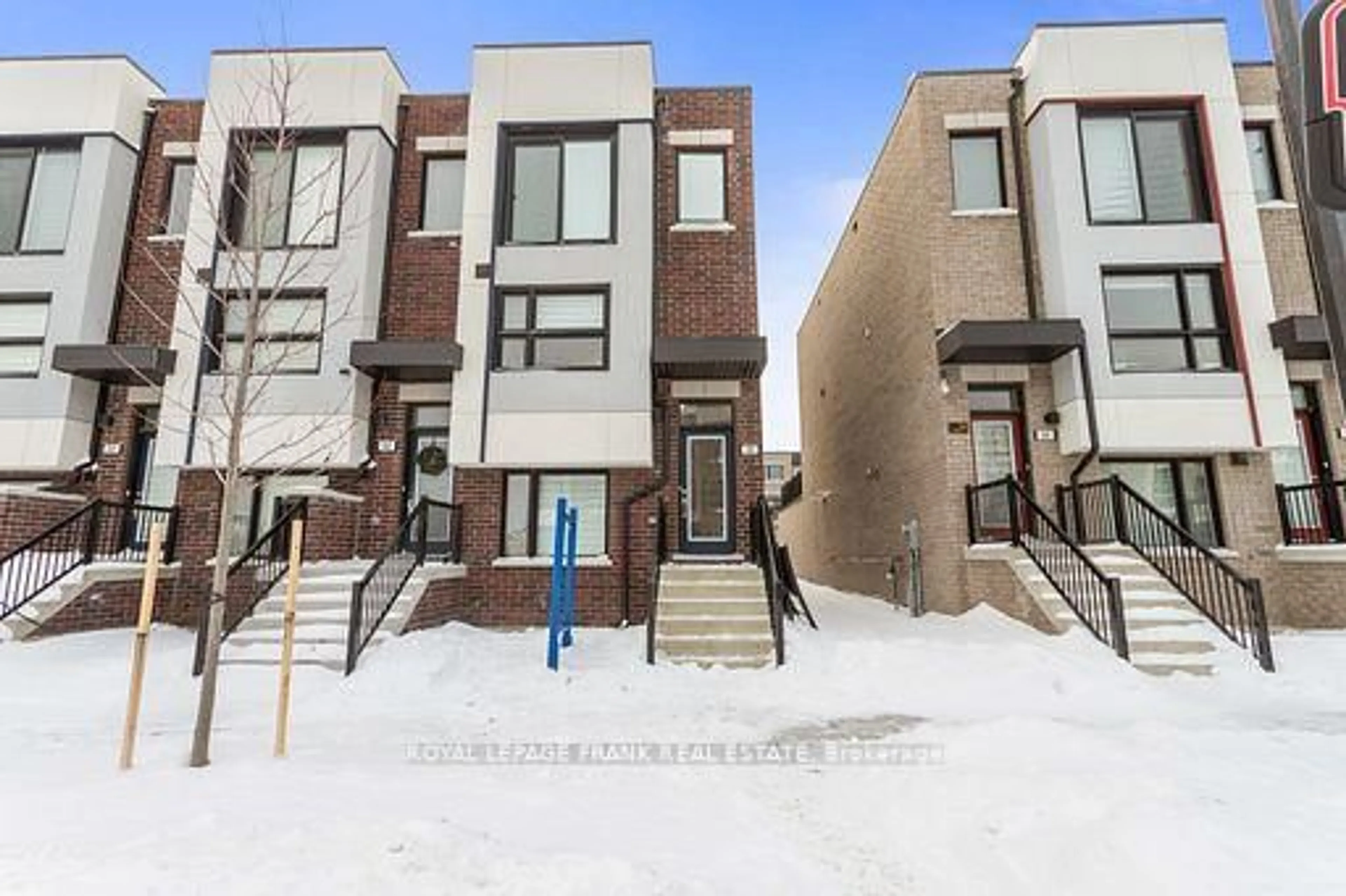 Unknown for 36 Bateson St, Ajax Ontario L1S 7M3