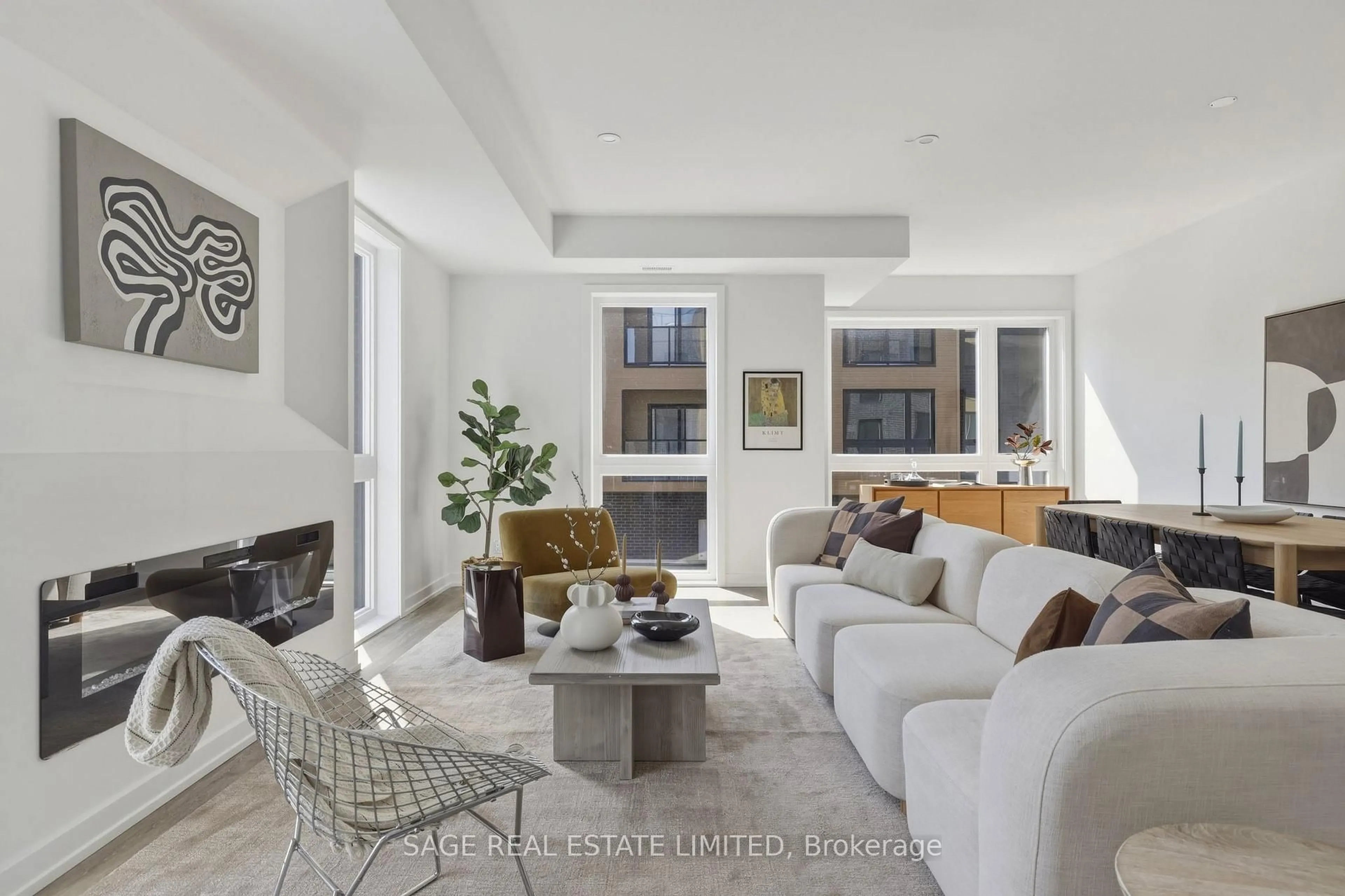 Living room with furniture, unknown for 35 Birchcliff Ave #21, Toronto Ontario M1N 0C1