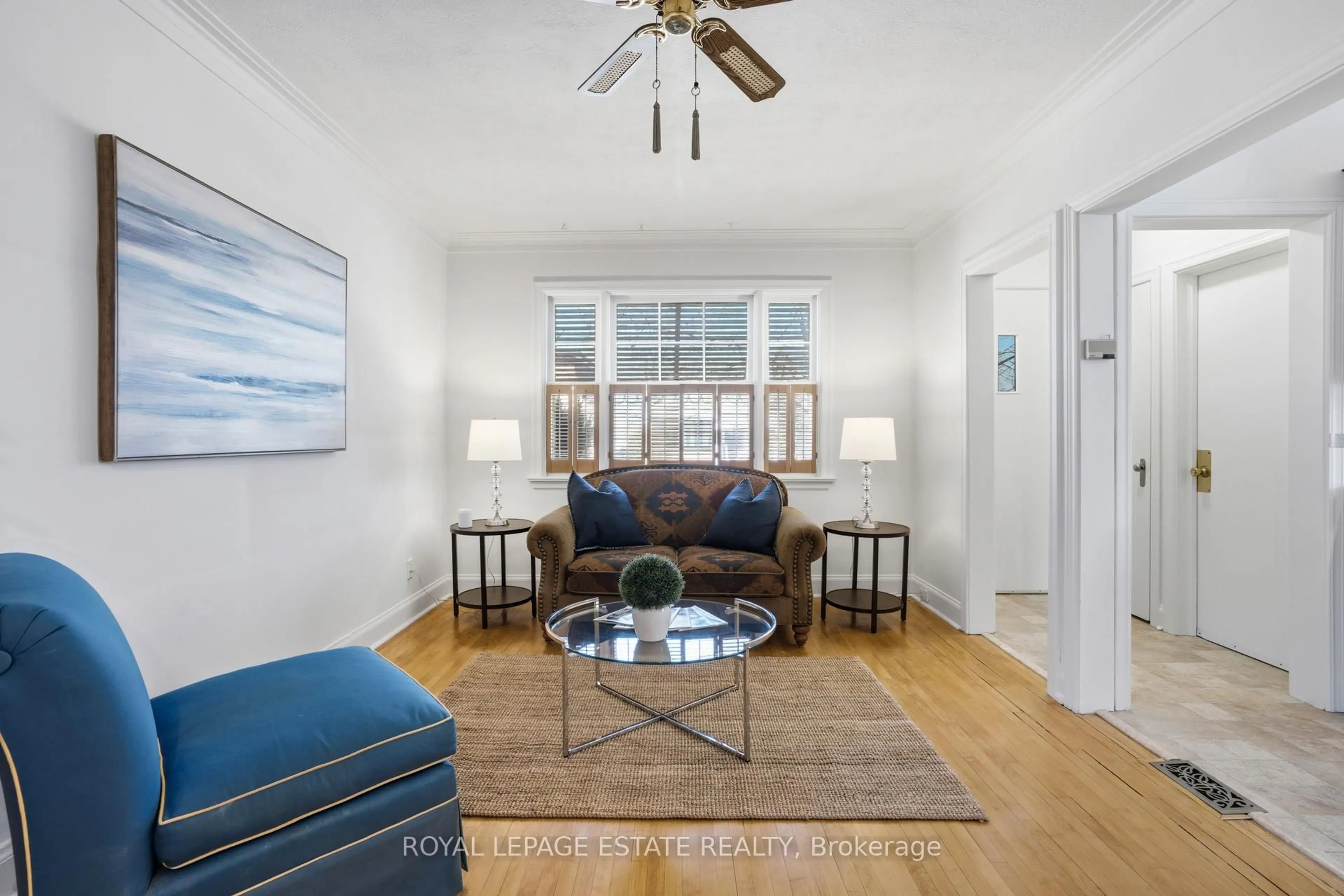 Living room with furniture, unknown for 62 Binswood Ave, Toronto Ontario M4C 3N7