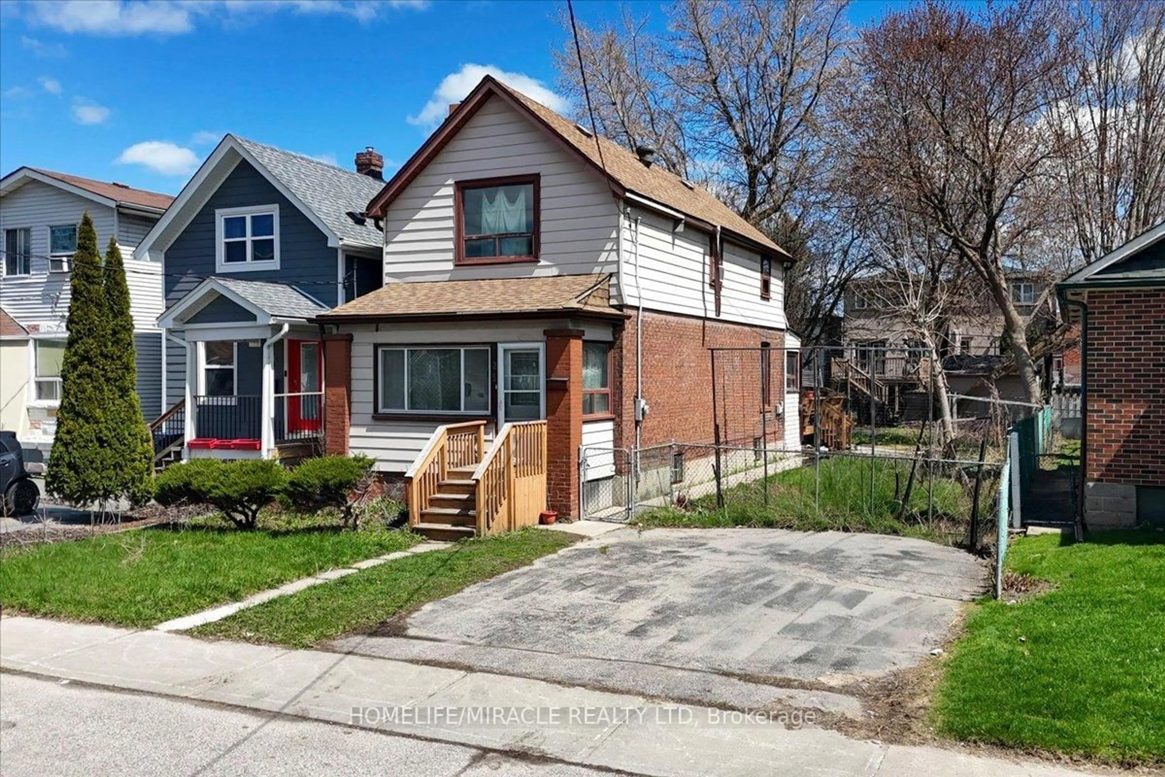 Home with brick exterior material, street for 25 Wanstead Ave, Toronto Ontario M1L 3L3