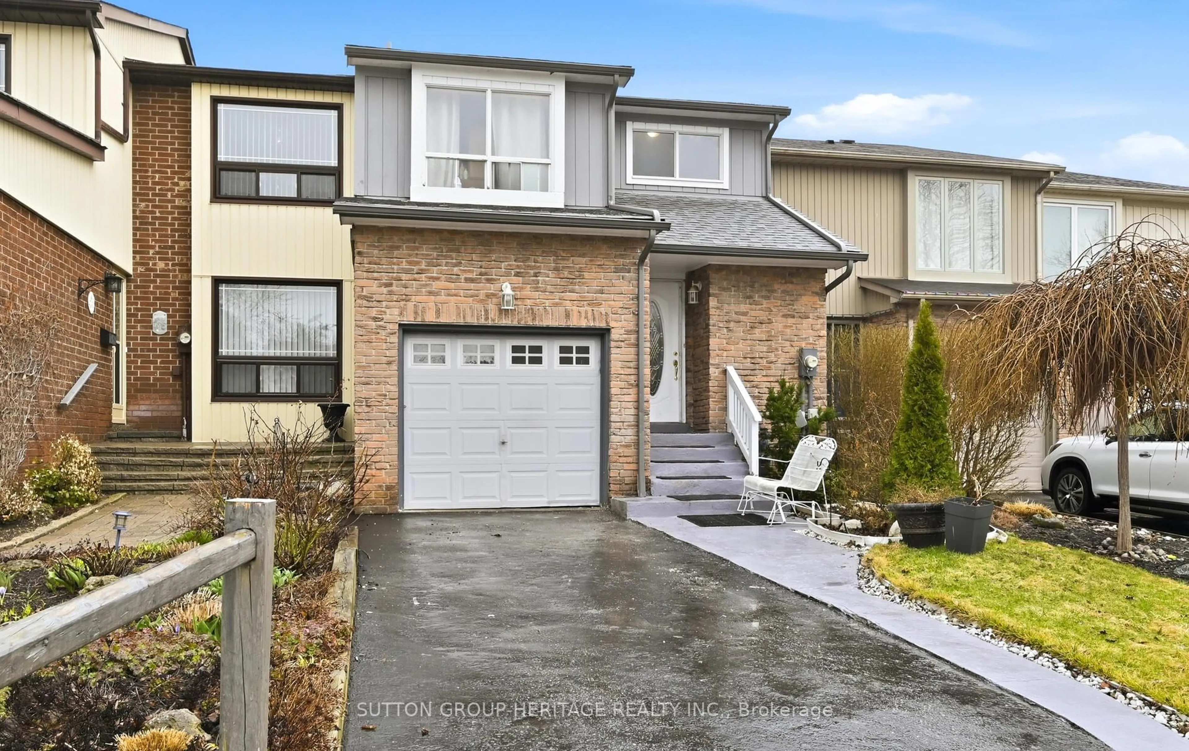 Unknown for 1778 Bronte Sq, Pickering Ontario L1V 3B9