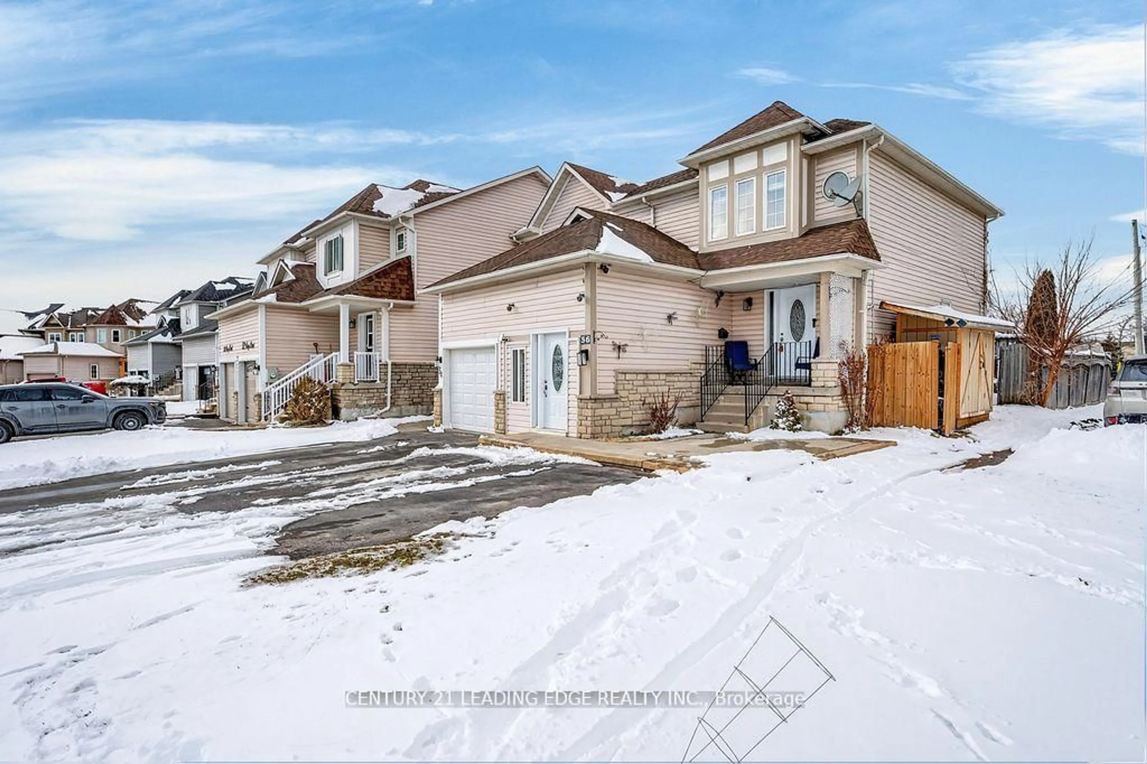 A pic from outside/outdoor area/front of a property/back of a property/a pic from drone, street for 56 Ivory Crt, Clarington Ontario L1C 5C1