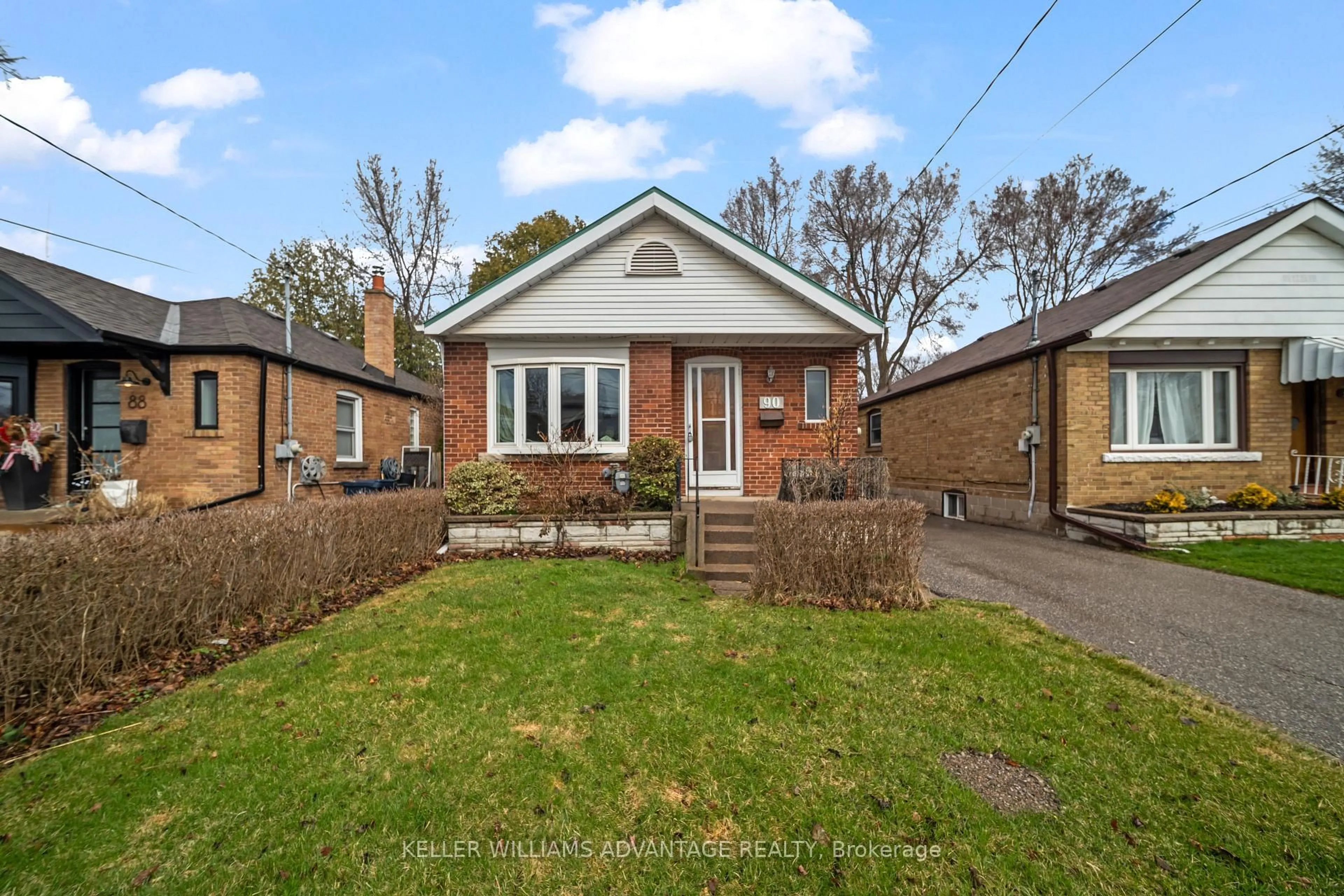 Home with brick exterior material, street for 90 Hollis Ave, Toronto Ontario M1N 2C7