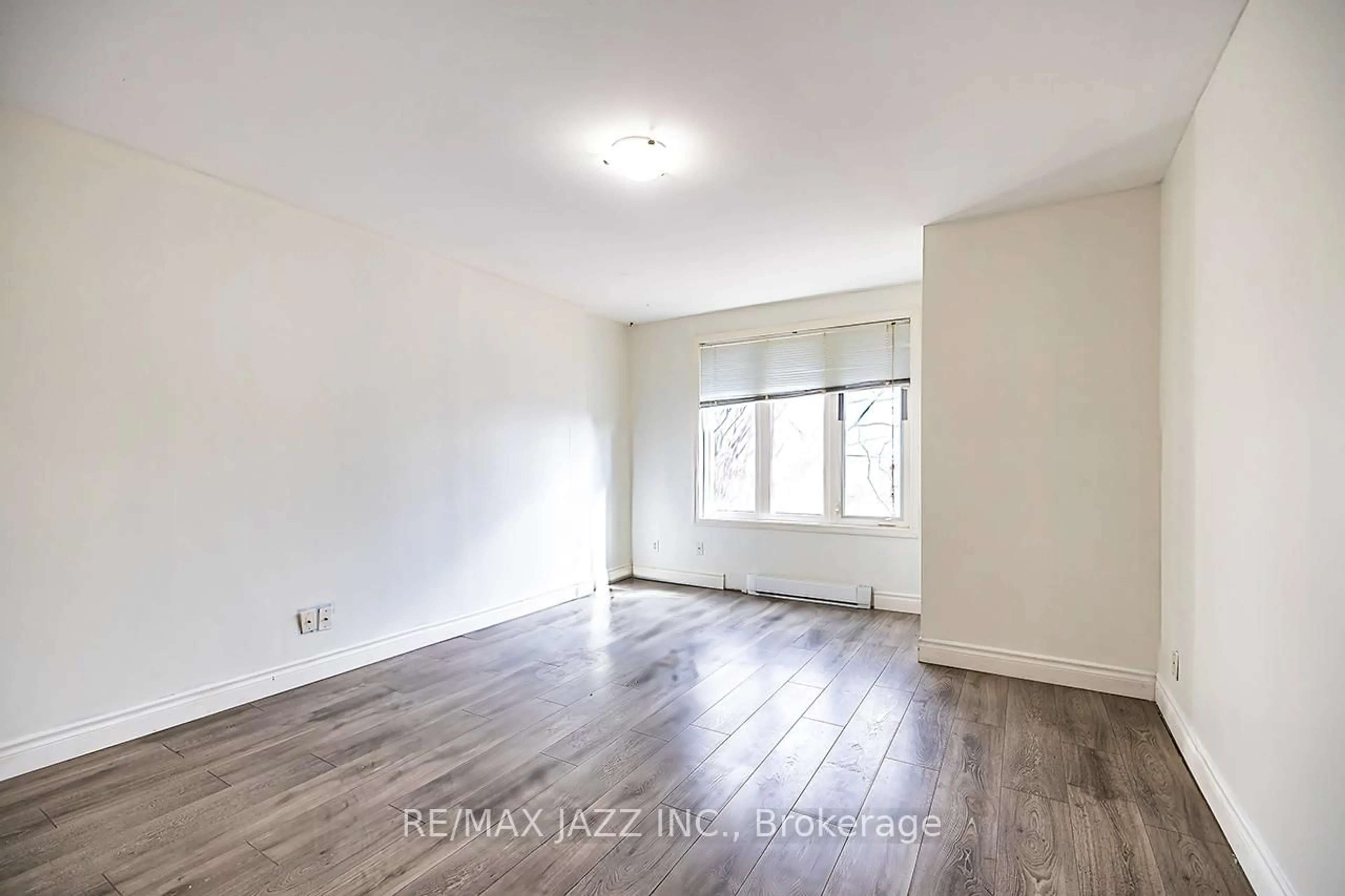 A pic of a room for 380 Phillip Murray Ave, Oshawa Ontario L1J 1H3