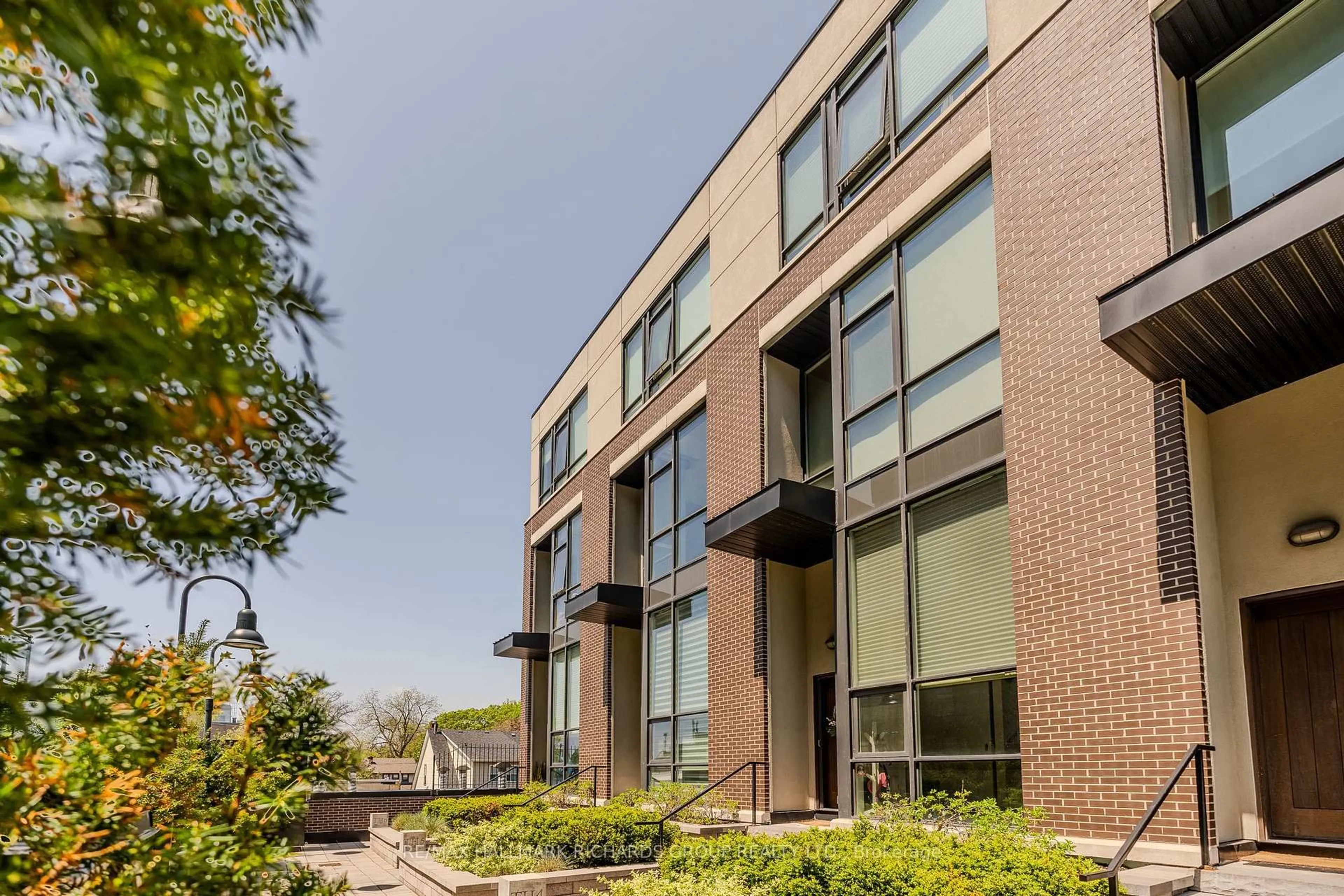 Home with brick exterior material, building for 2 Bellefair Ave #TH5, Toronto Ontario M4L 3T8