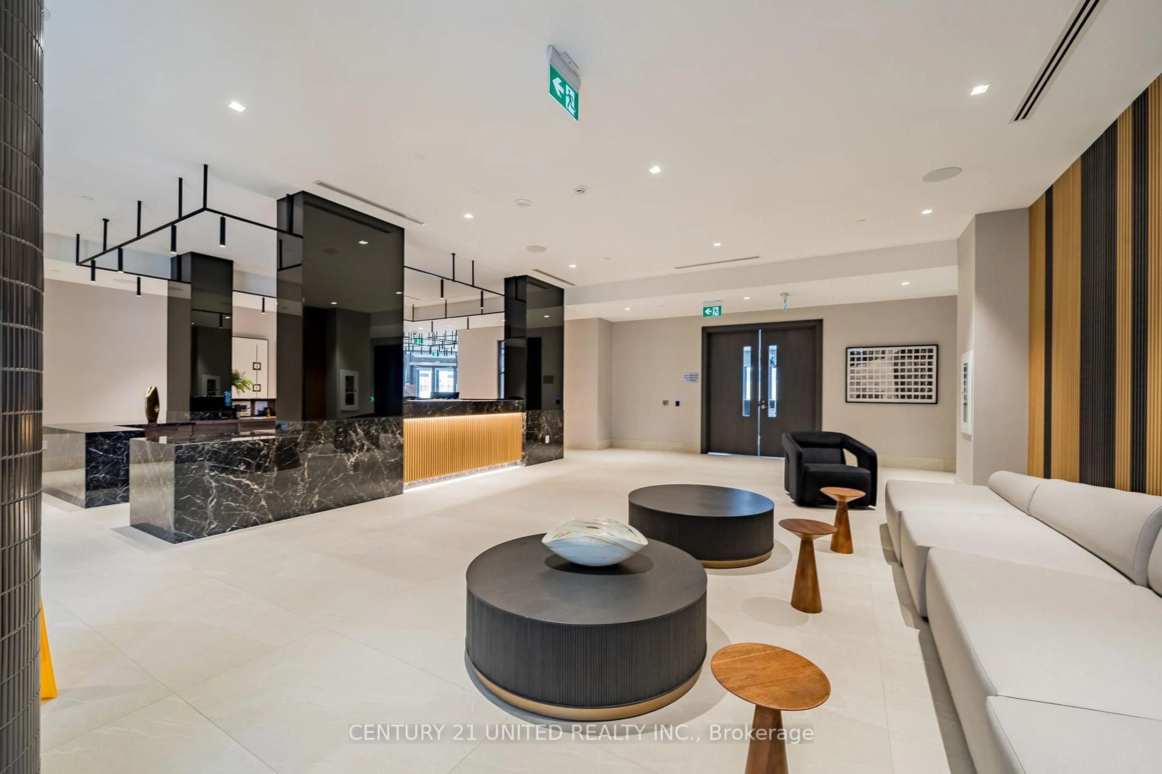 Unknown for 2545 Simcoe St #1203, Oshawa Ontario L1L 0W3