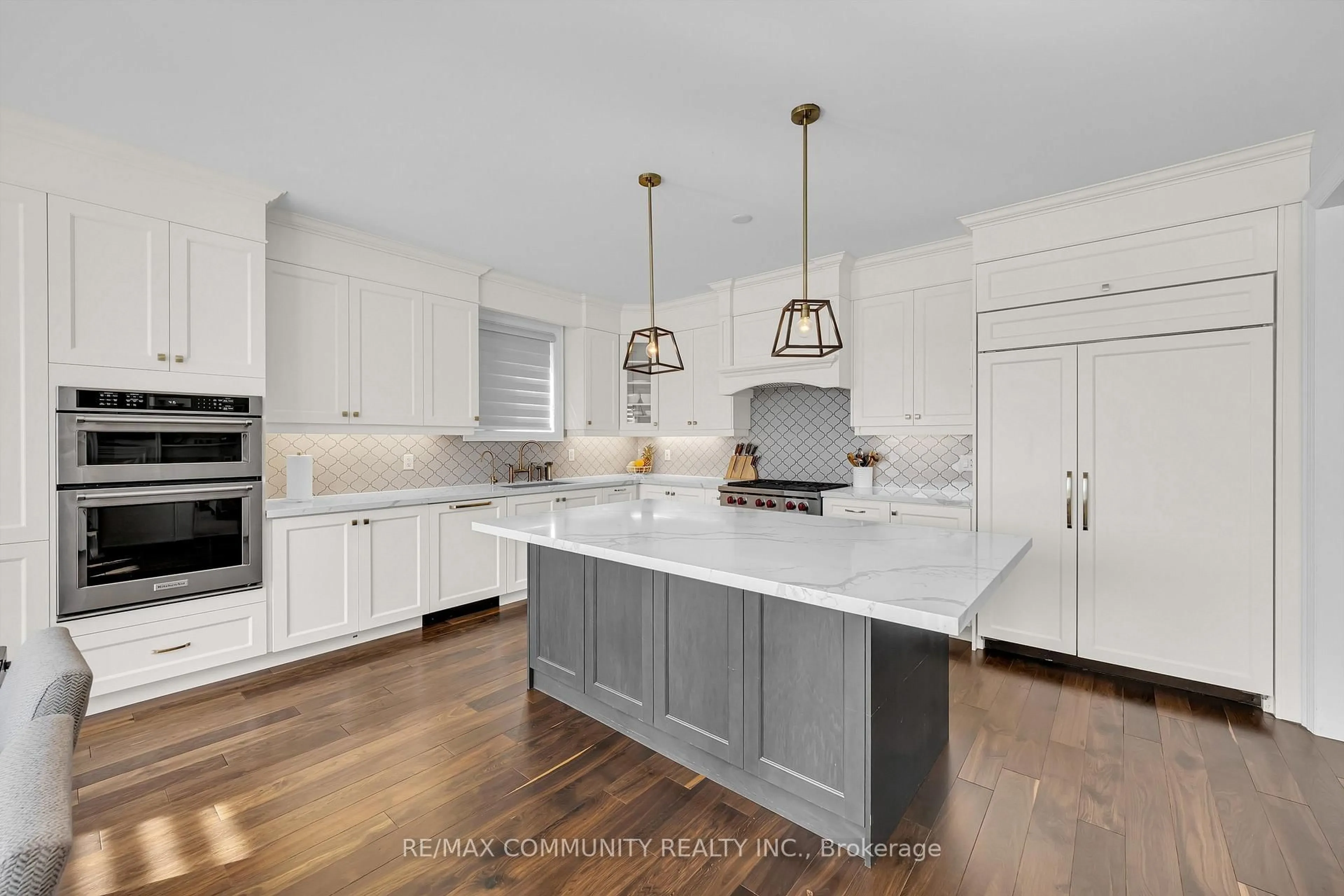 Open concept kitchen, ceramic/tile floor for 2489 Florentine Pl, Pickering Ontario L1X 0H2