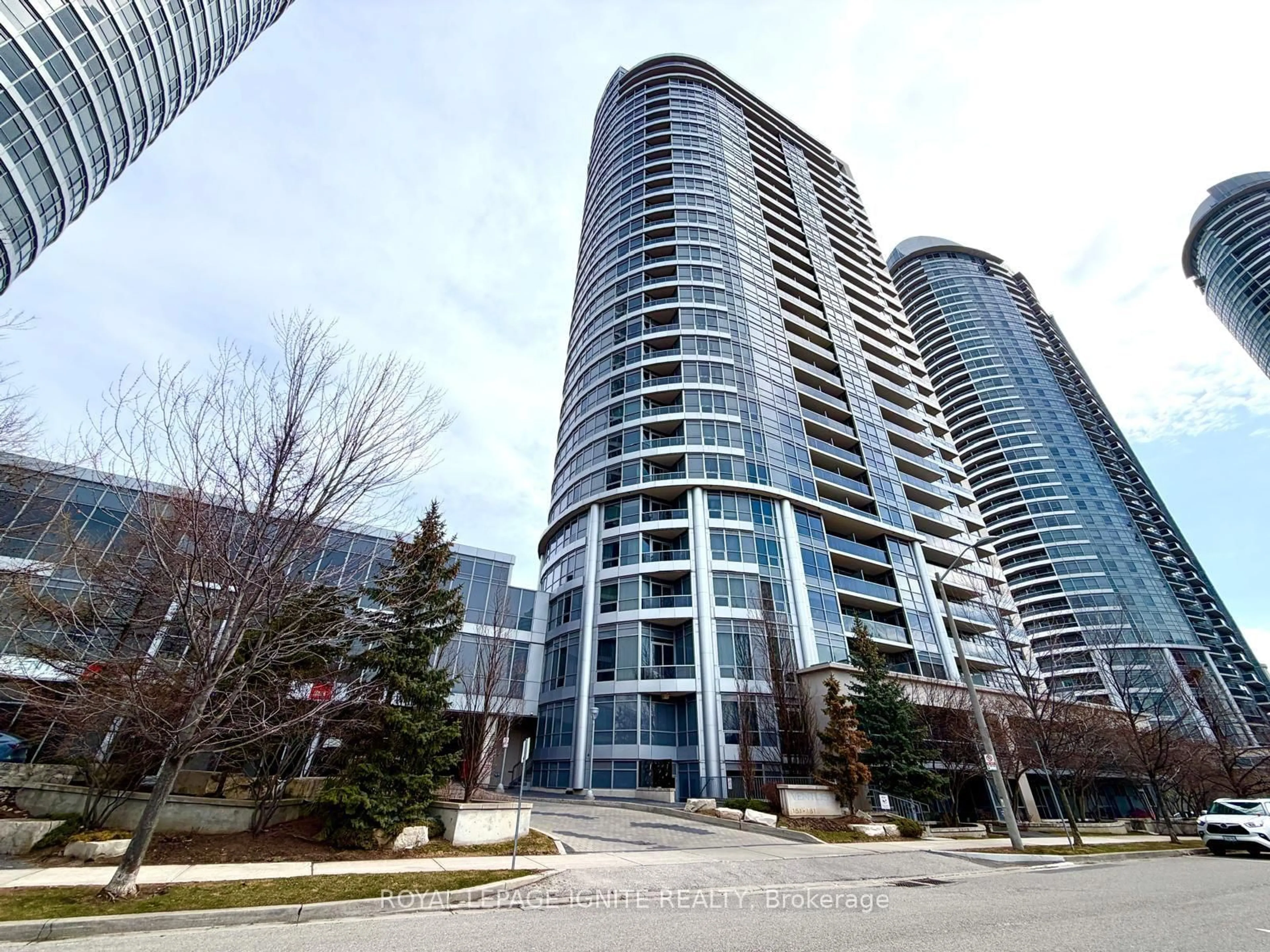 Unknown for 151 Village Green Sq #2001, Toronto Ontario M1S 0K5