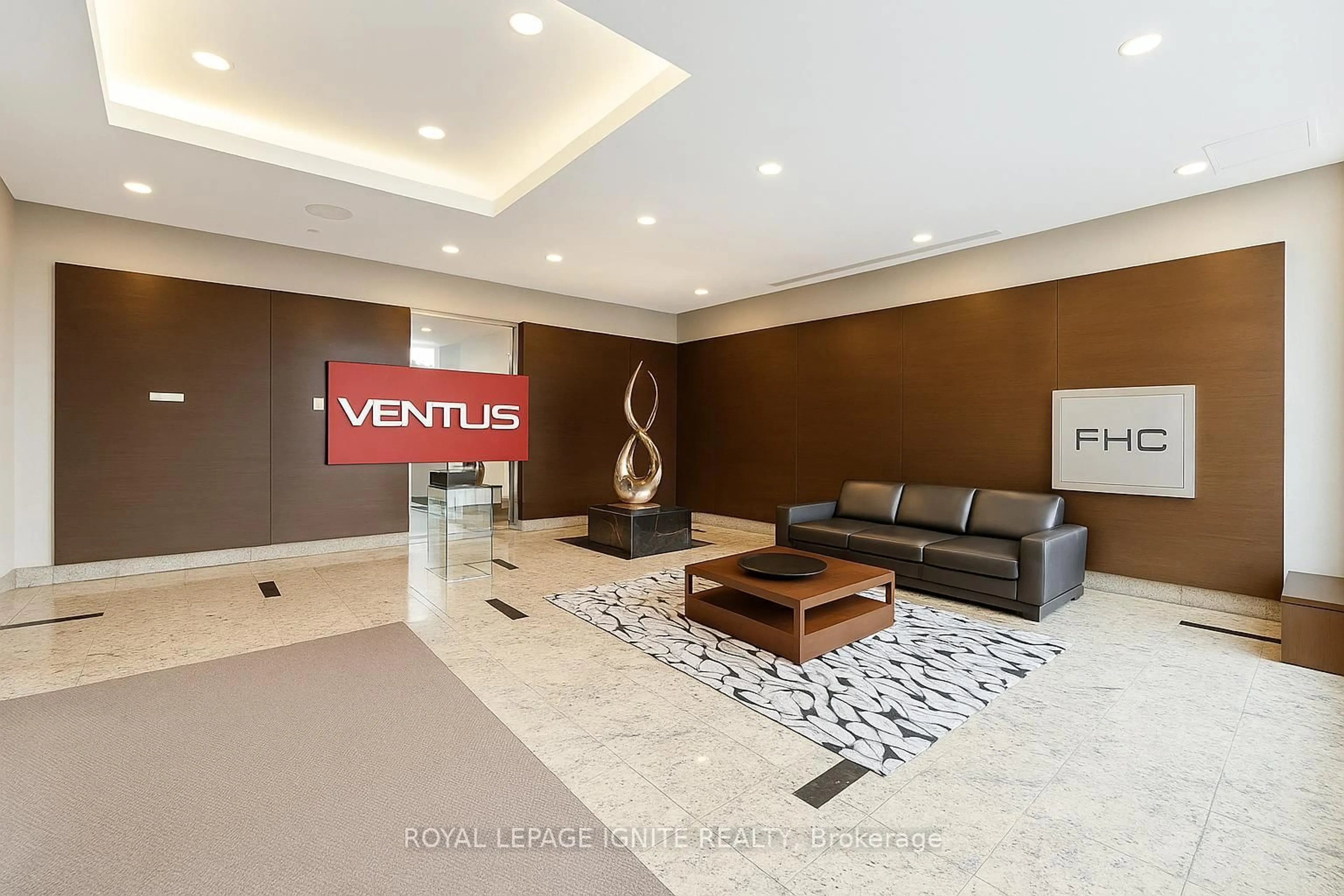 Lobby for 151 Village Green Sq #2001, Toronto Ontario M1S 0K5