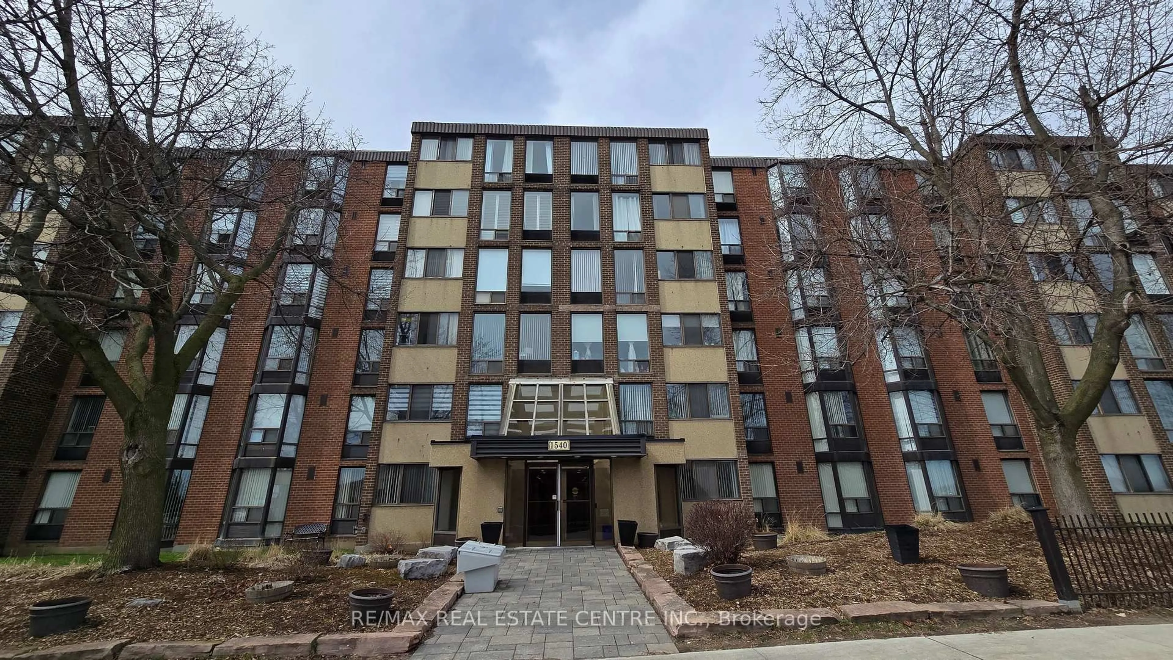 Unknown for 1540 Pickering Pkwy #609, Pickering Ontario L1V 3V9