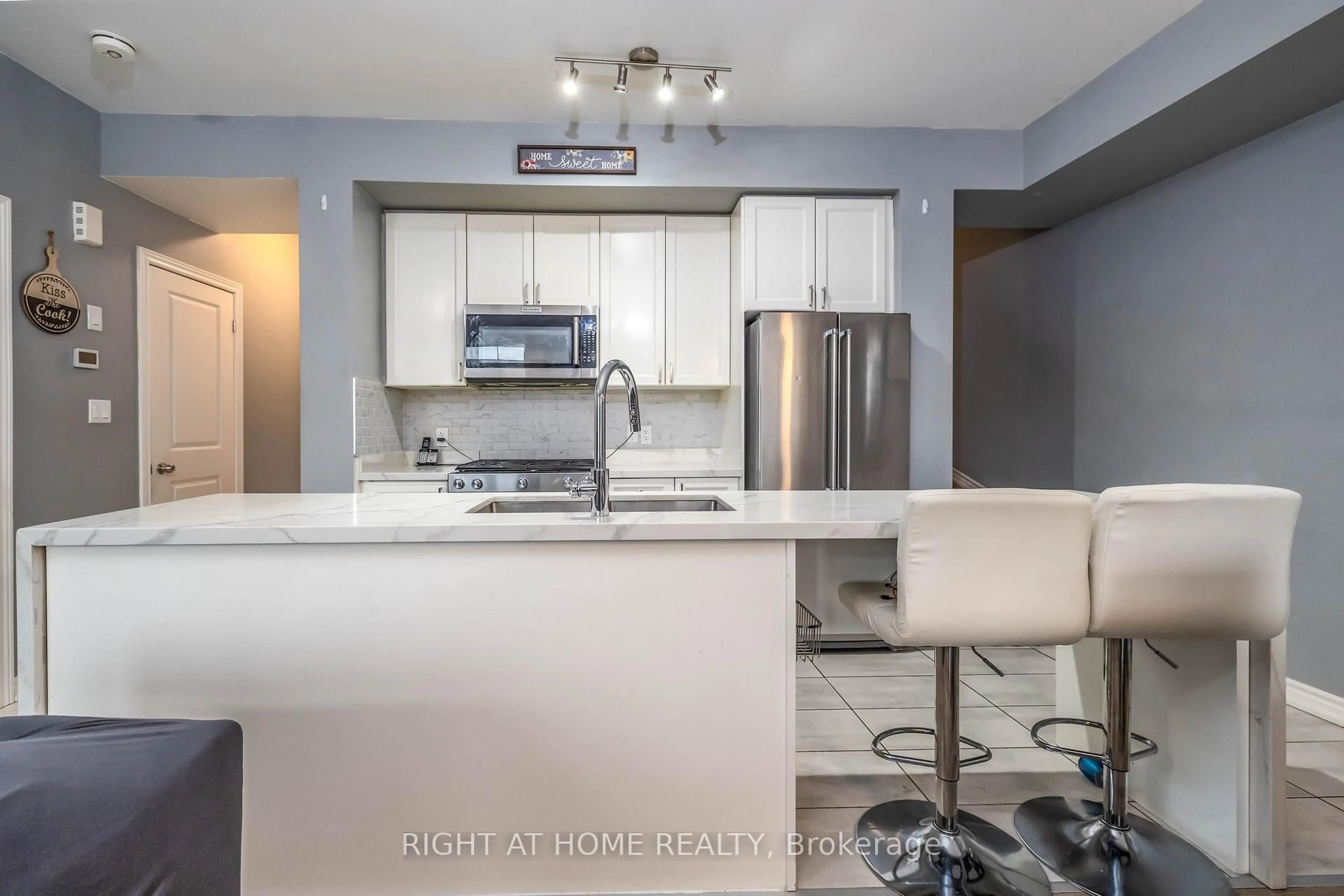 Open concept kitchen, ceramic/tile floor for 2560 Ladyfern Crossing, Pickering Ontario L1X 0E6