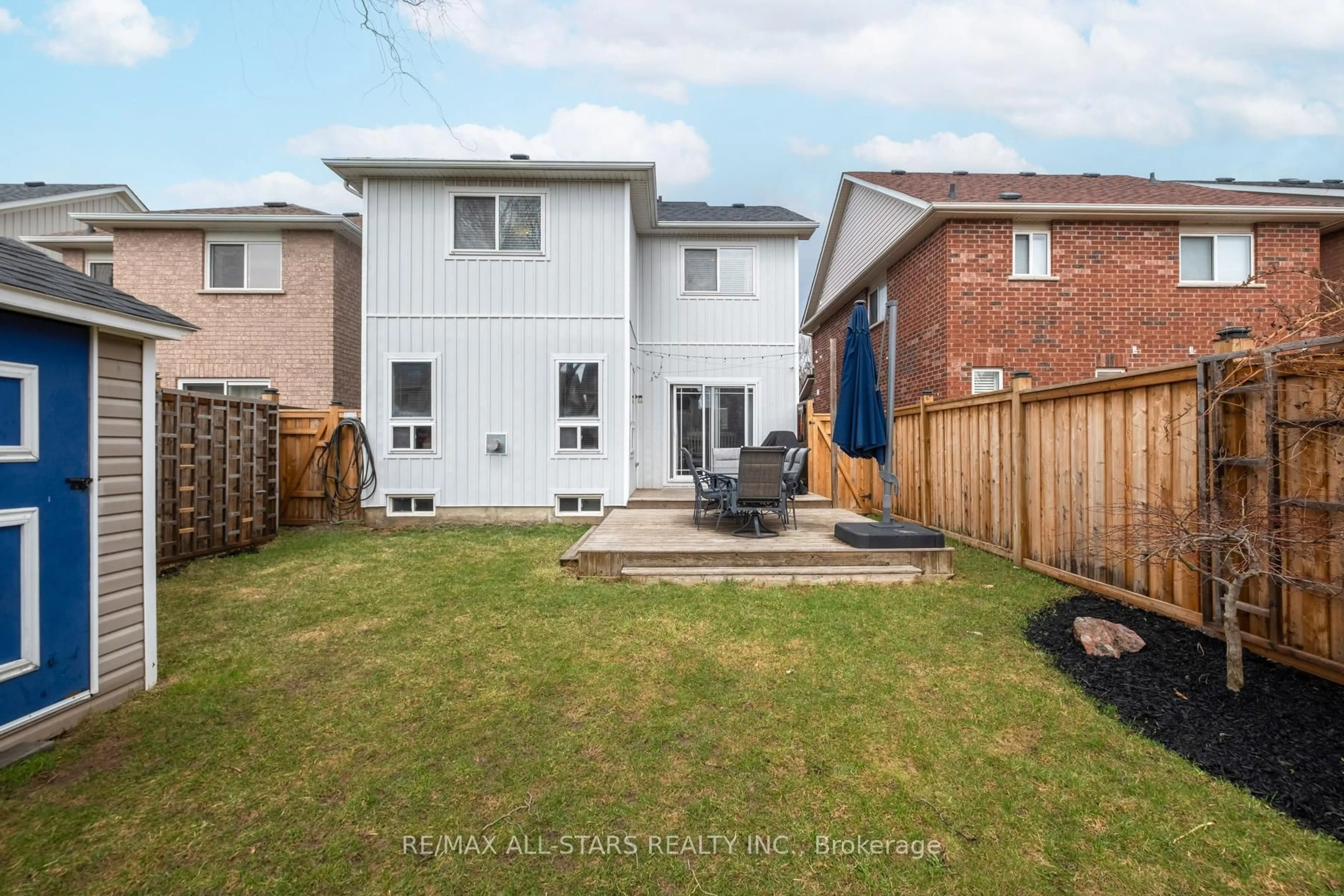 Home with brick exterior material, street for 72 Wessex Dr, Whitby Ontario L1M 2C2