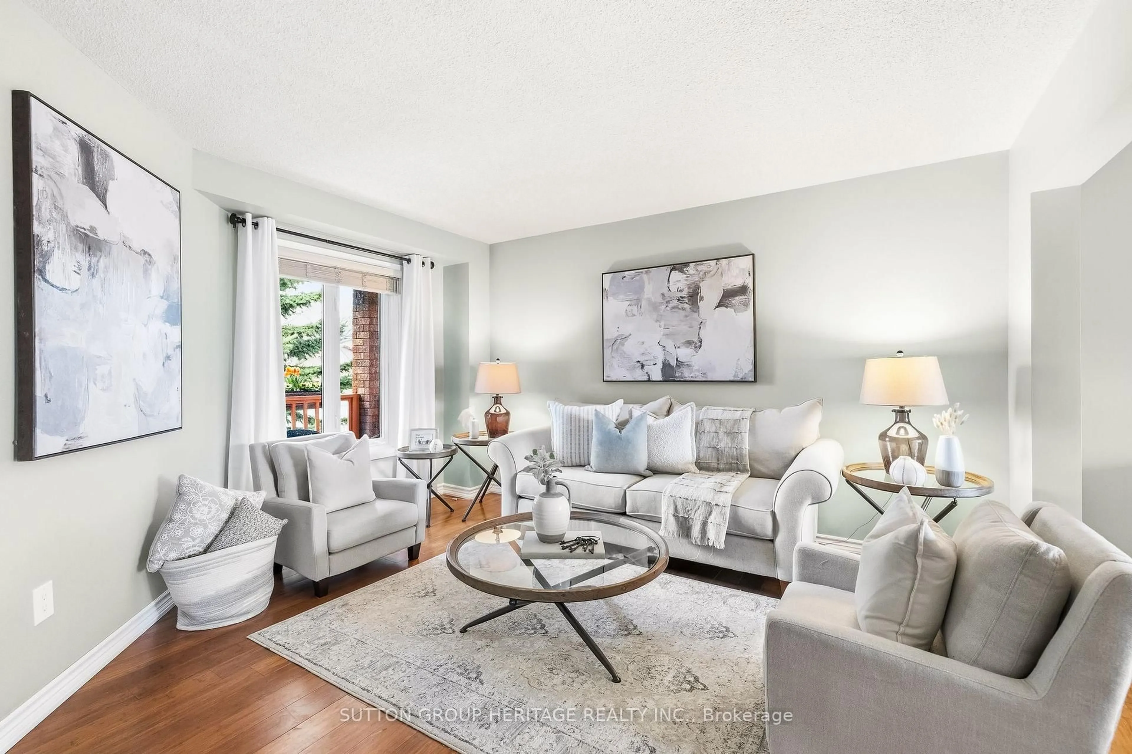 Living room with furniture, unknown for 204 Lake Driveway, Ajax Ontario L1S 4Y8