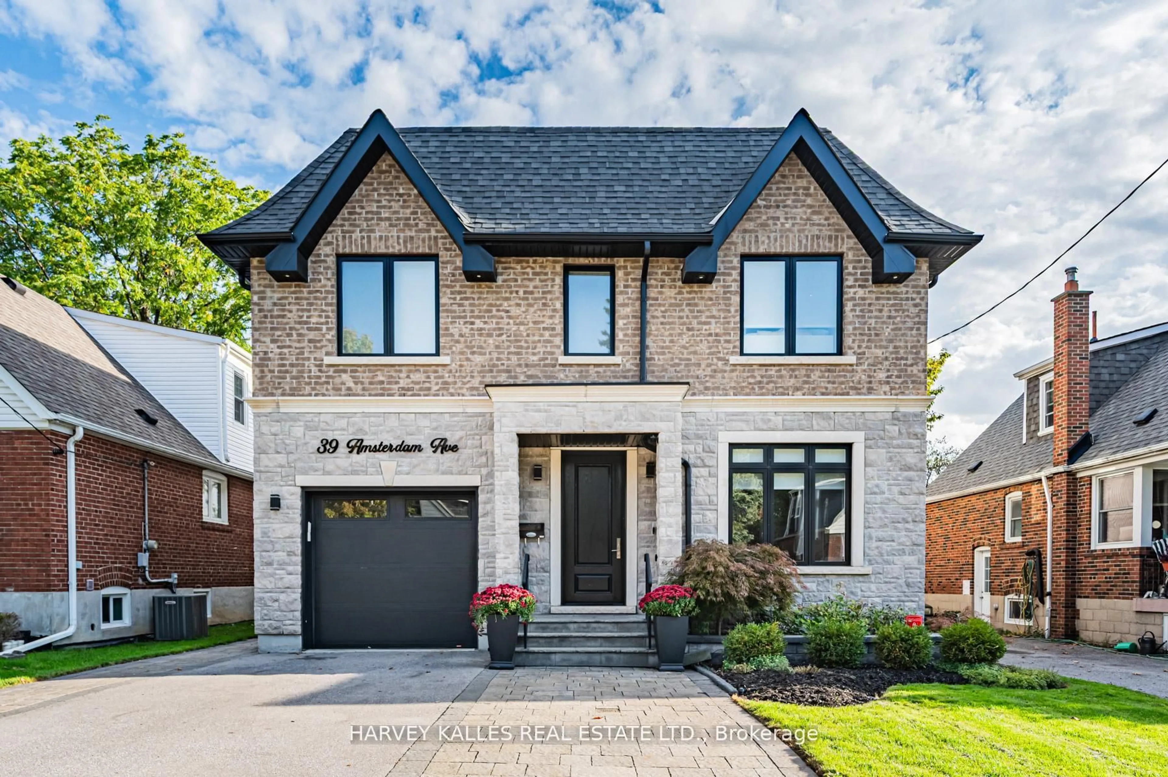 Home with brick exterior material, street for 39 Amsterdam Ave, Toronto Ontario M4B 2B9