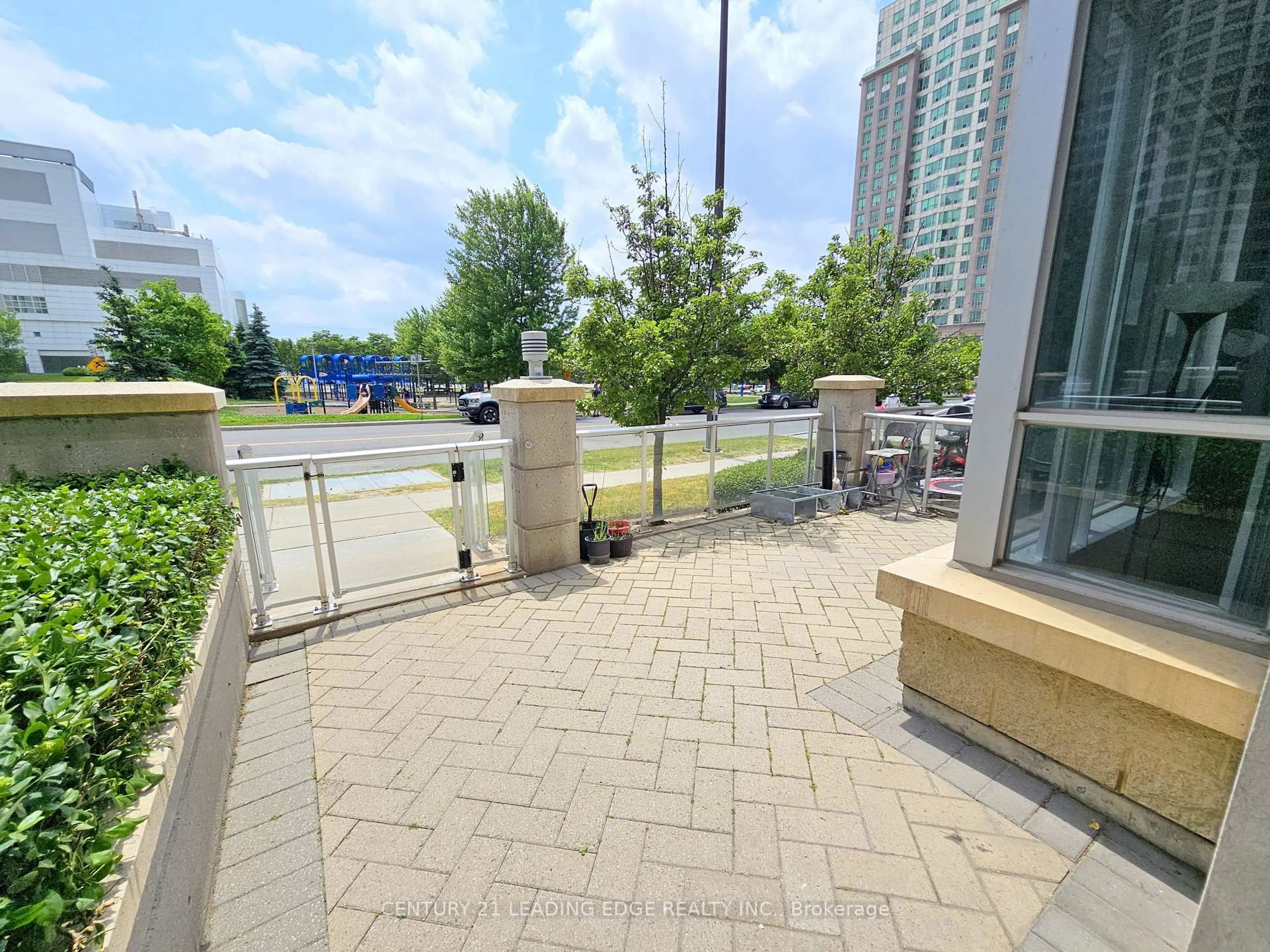 Patio, unknown for 38 Lee Centre Dr #TH120, Toronto Ontario M1H 3J7