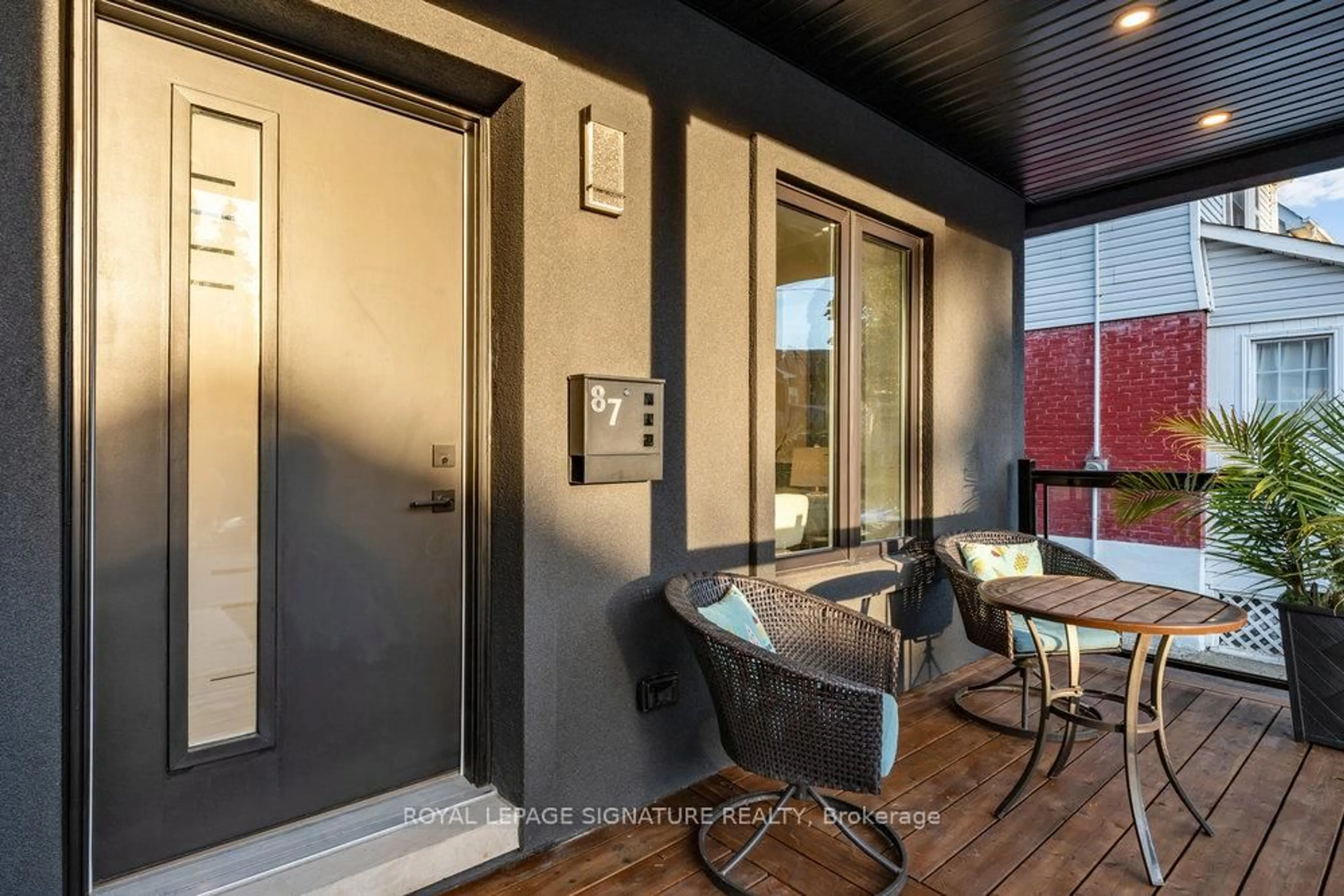 Indoor entryway for 87 Wiley Ave, Toronto Ontario M4J 3W5