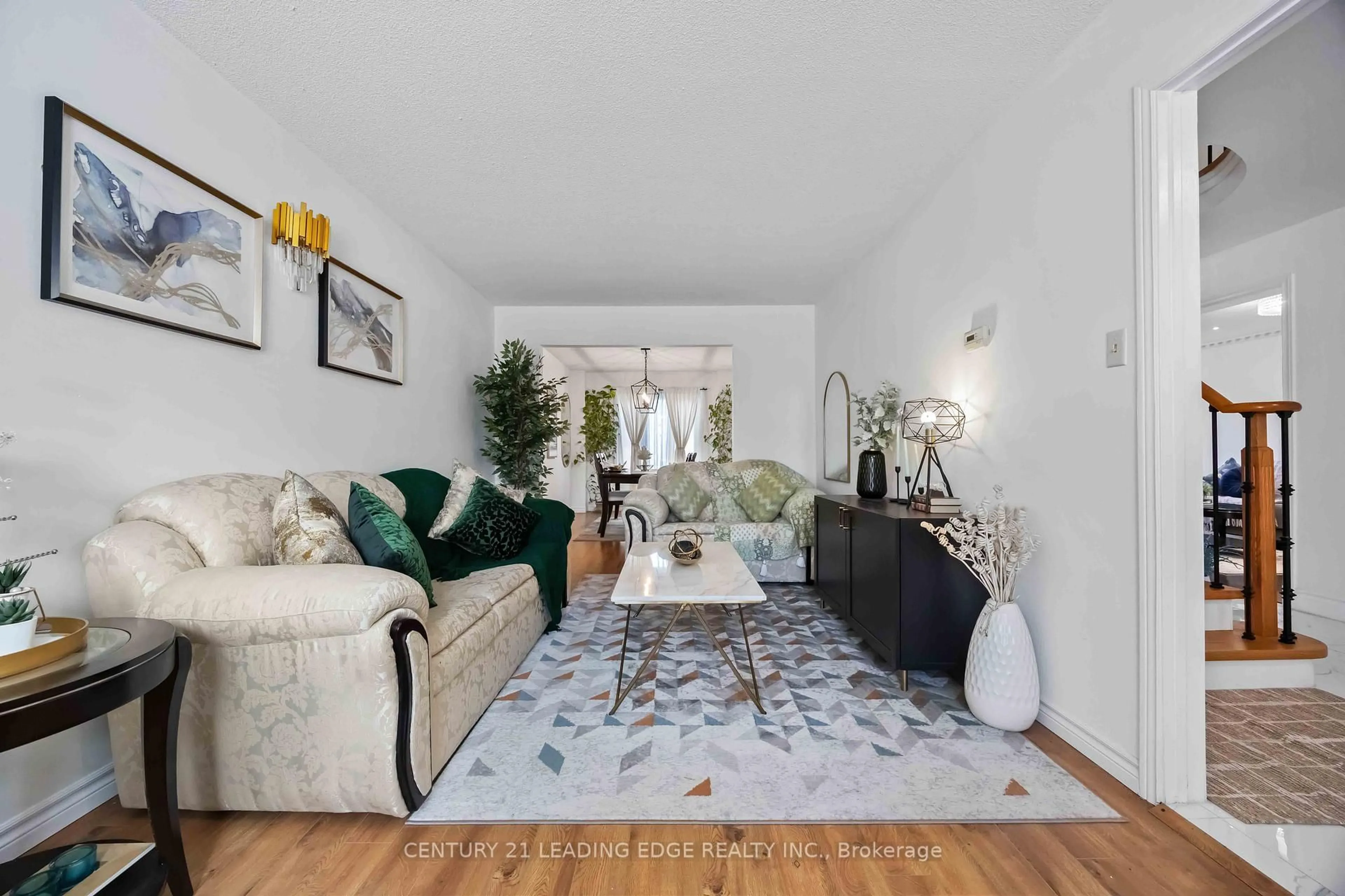 Living room with furniture, unknown for 58 Grover Dr, Toronto Ontario M1C 4V7