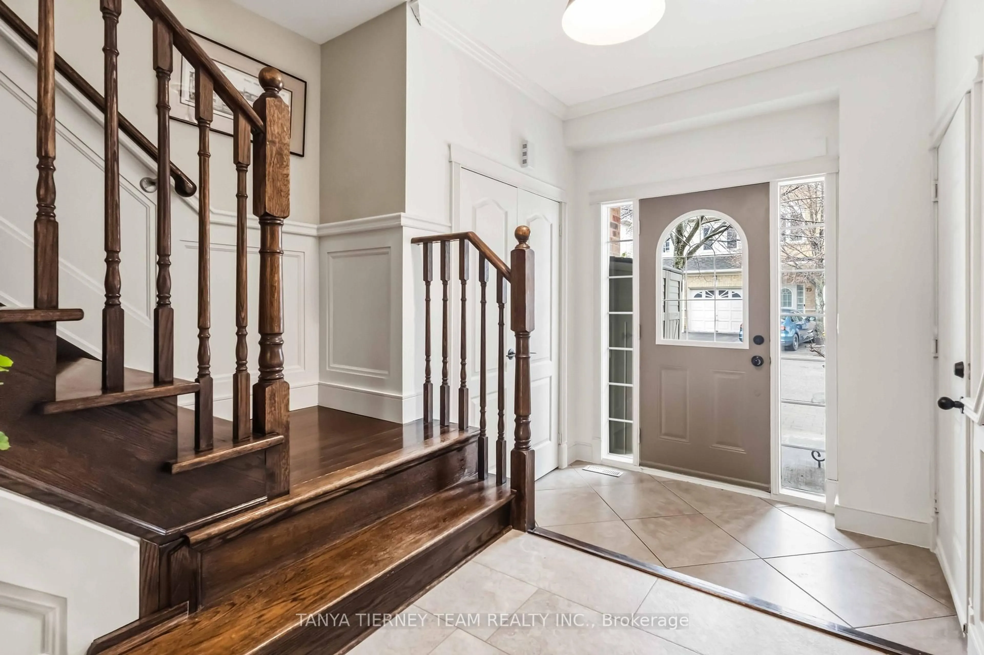 Indoor entryway for 82 Tempo Way, Whitby Ontario L1M 0G2