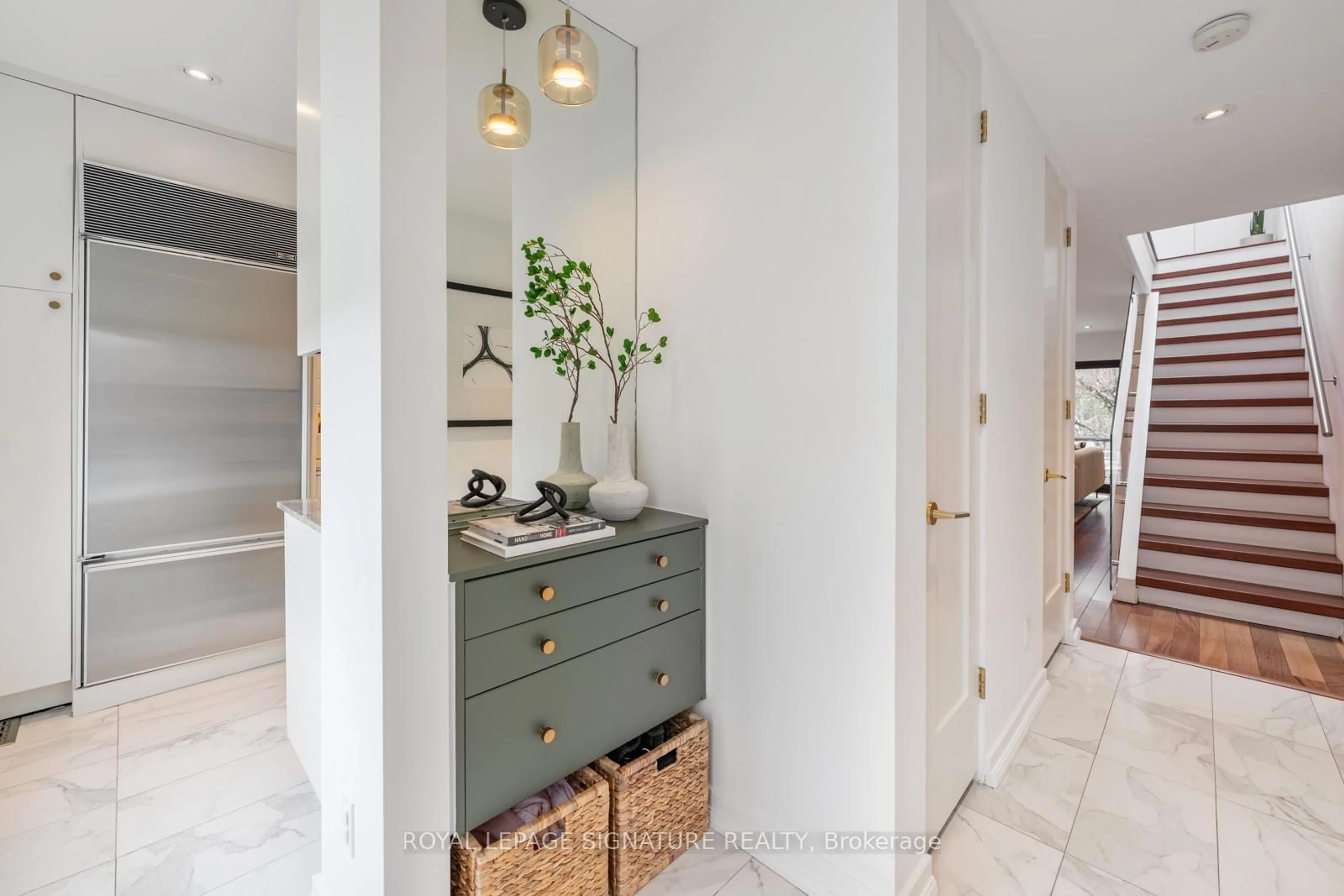 Indoor entryway for 163 Langley Ave, Toronto Ontario M4K 1B8