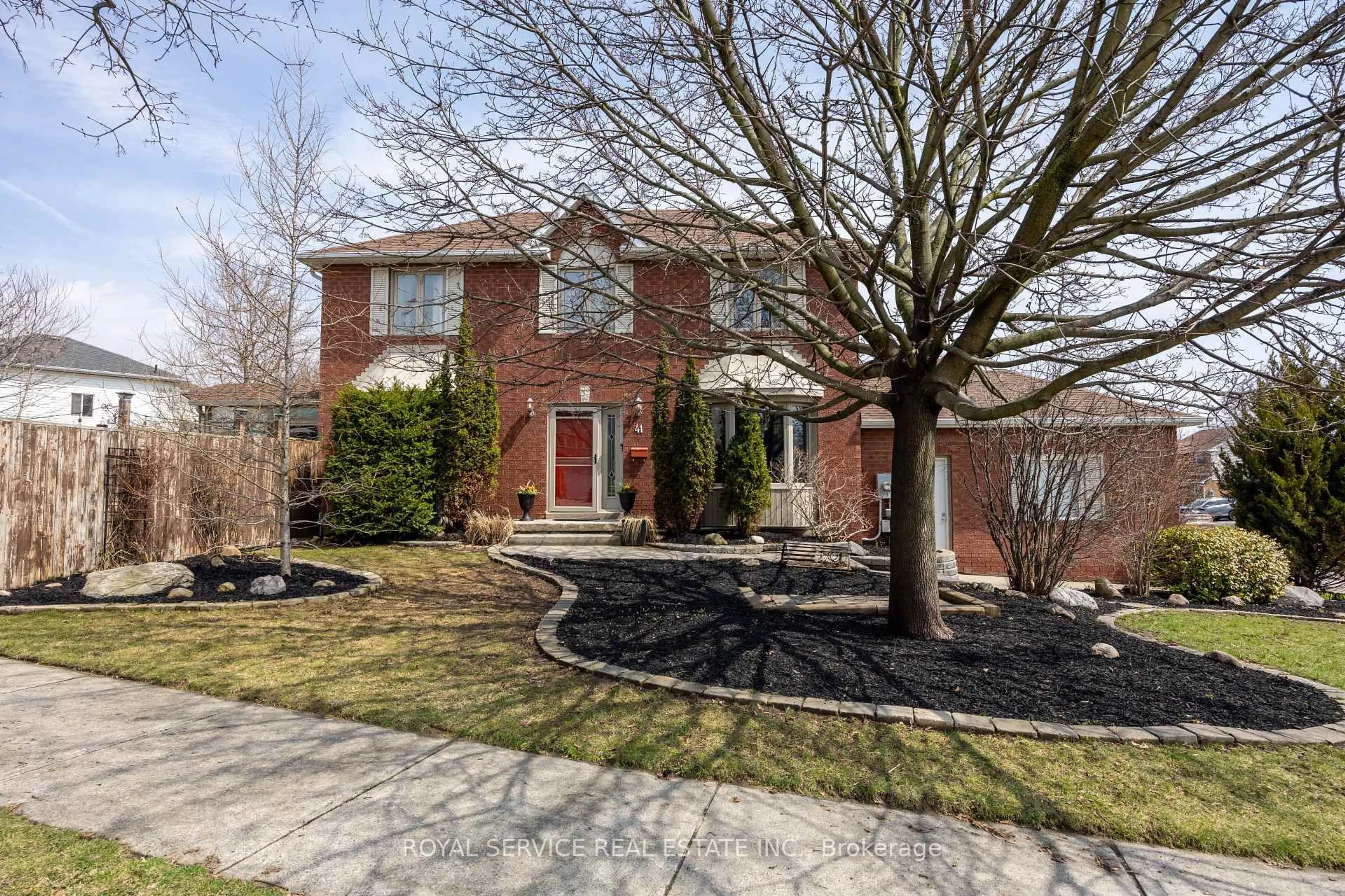 Home with brick exterior material, street for 41 Apple Blossom Blvd, Clarington Ontario L1C 4L9