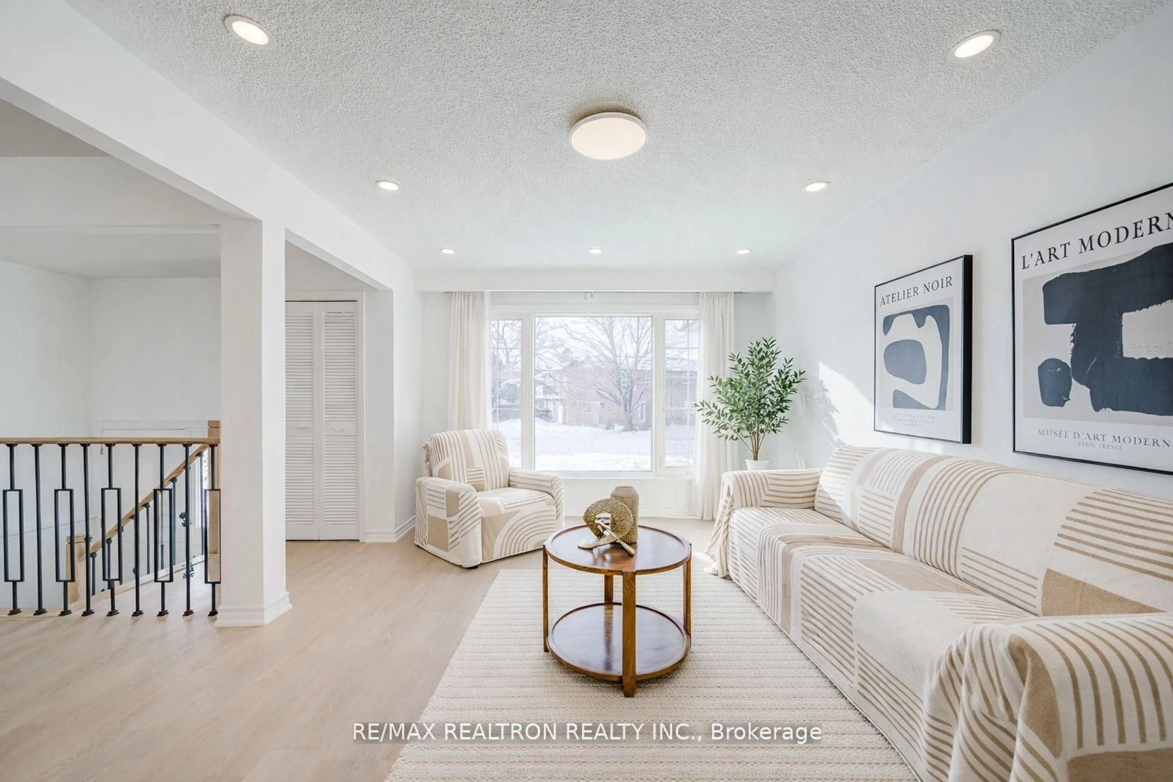 Living room with furniture, unknown for 99 Heaslip Terr, Toronto Ontario M1T 1W8