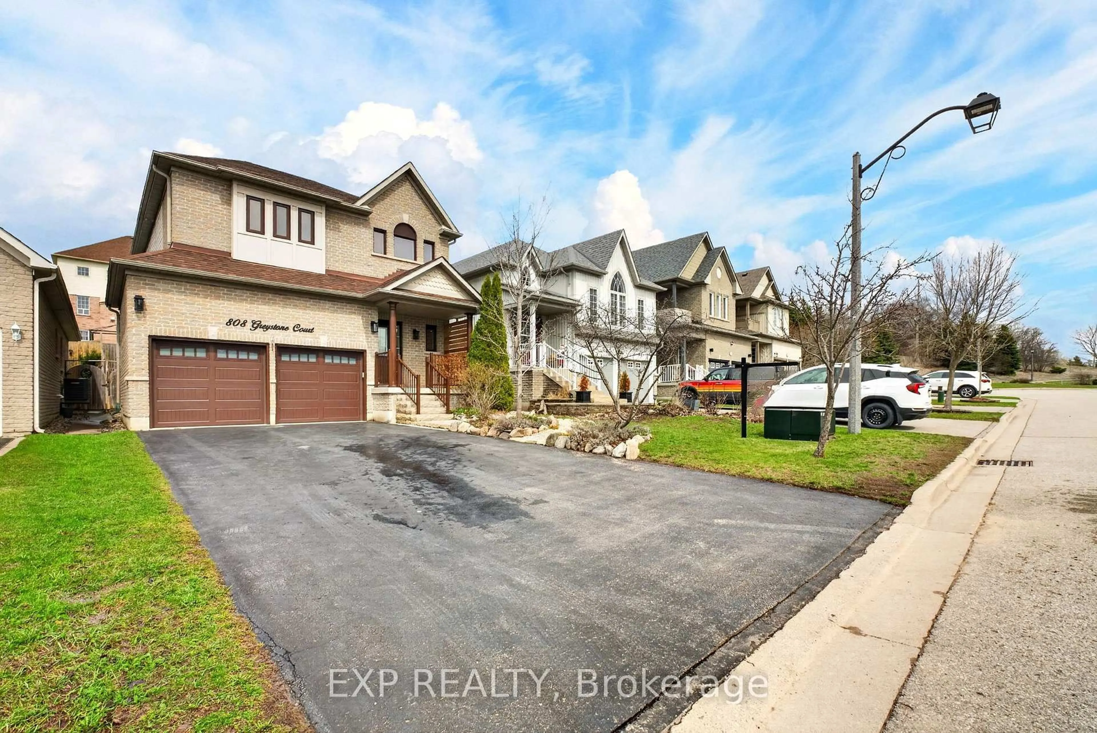 Unknown for 808 Greystone Crt, Oshawa Ontario L1K 2V1