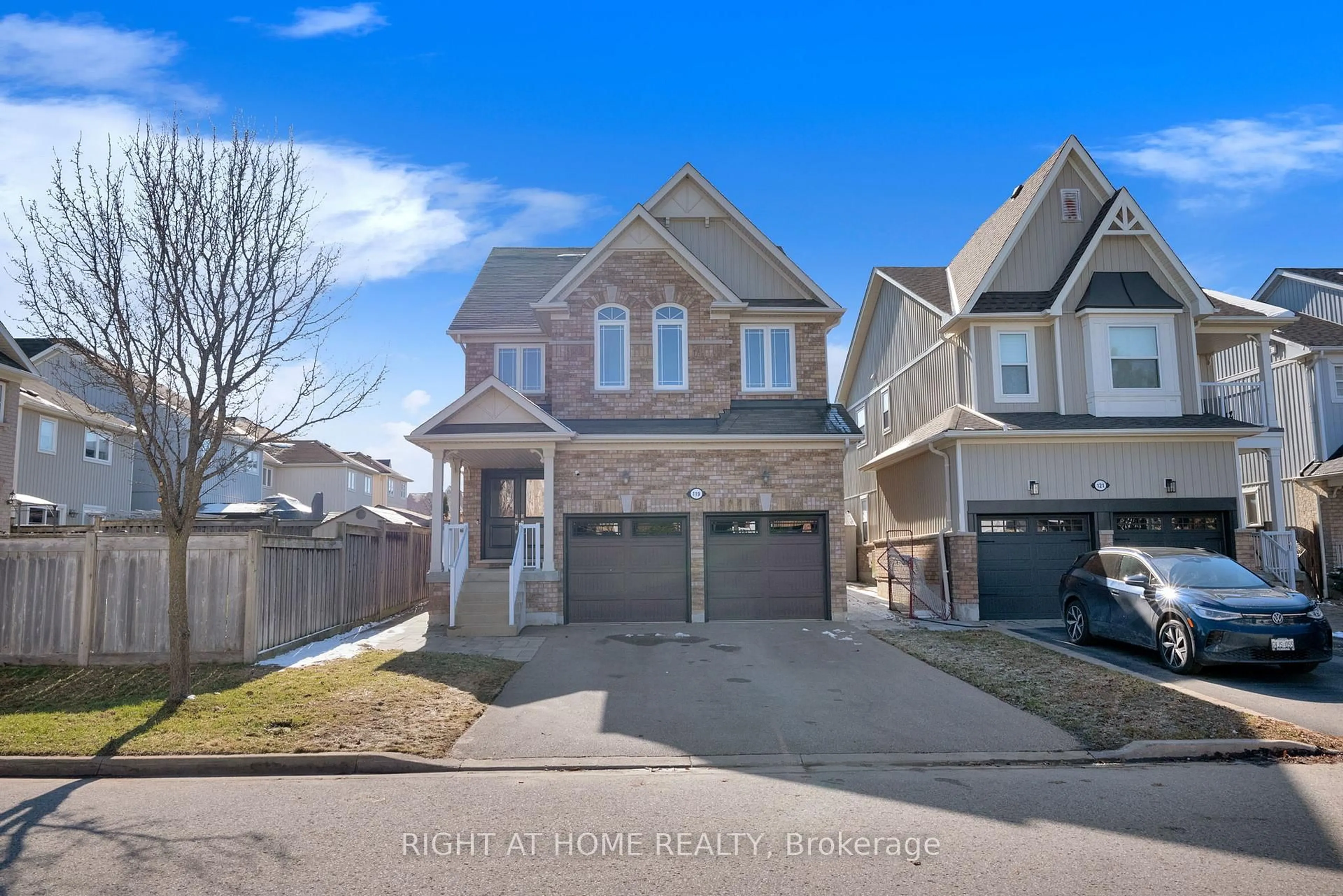 Unknown for 119 Mildenhall Pl, Whitby Ontario L1M 0E4