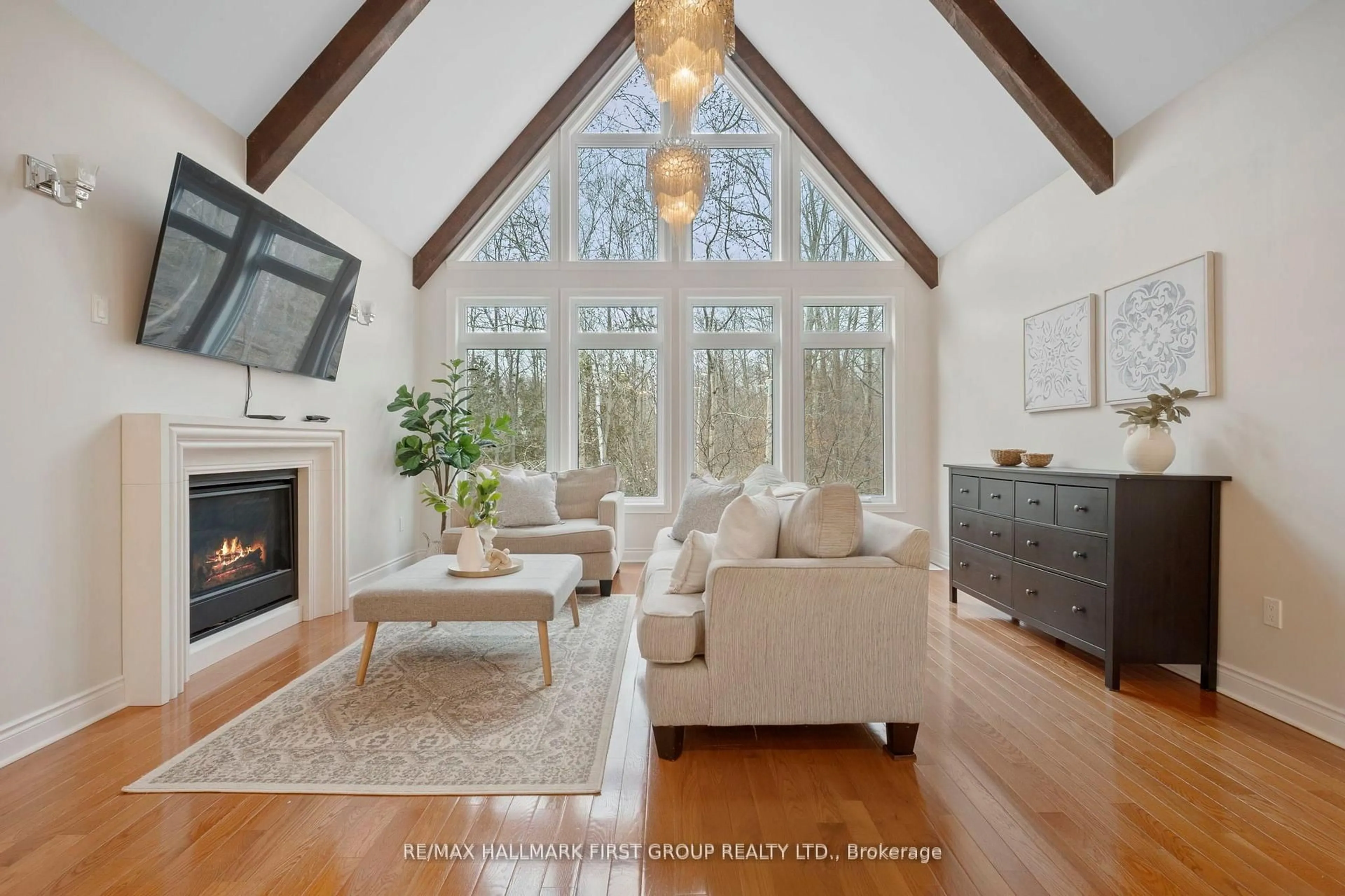 Living room with furniture, unknown for 544 George Reynolds Dr, Clarington Ontario L1E 2M1