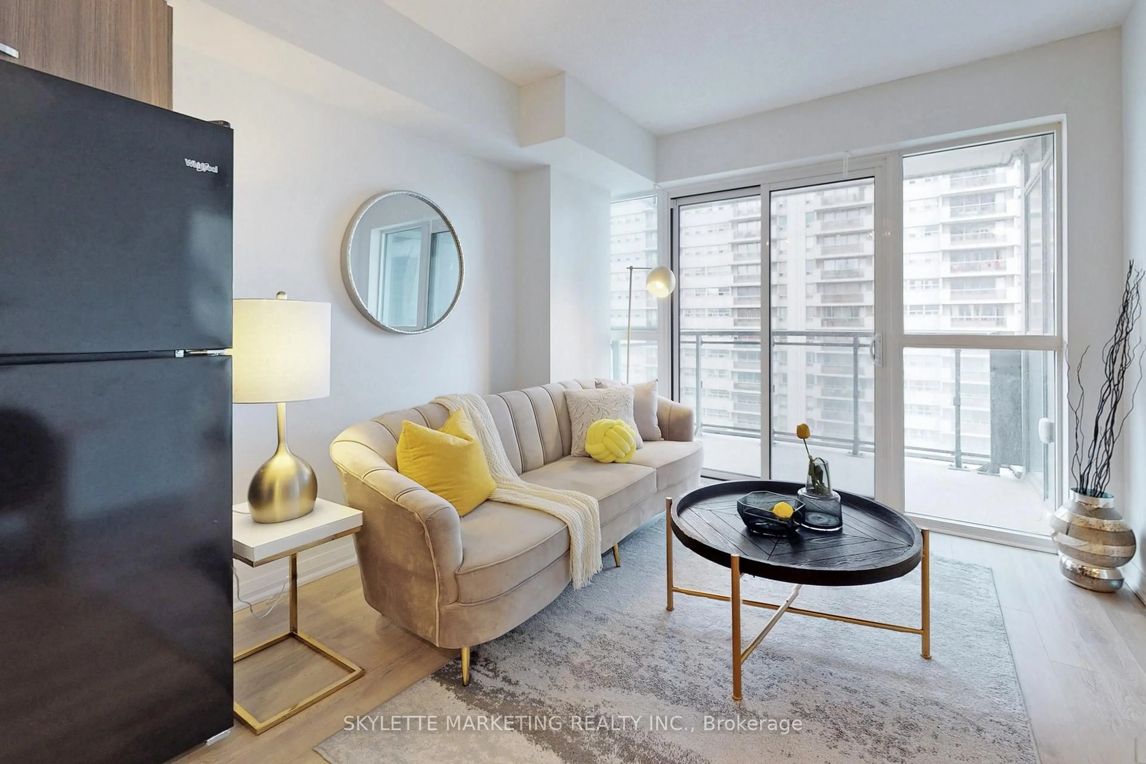 Living room with furniture, unknown for 30 Meadowglen Pl #609, Toronto Ontario M1G 0A6