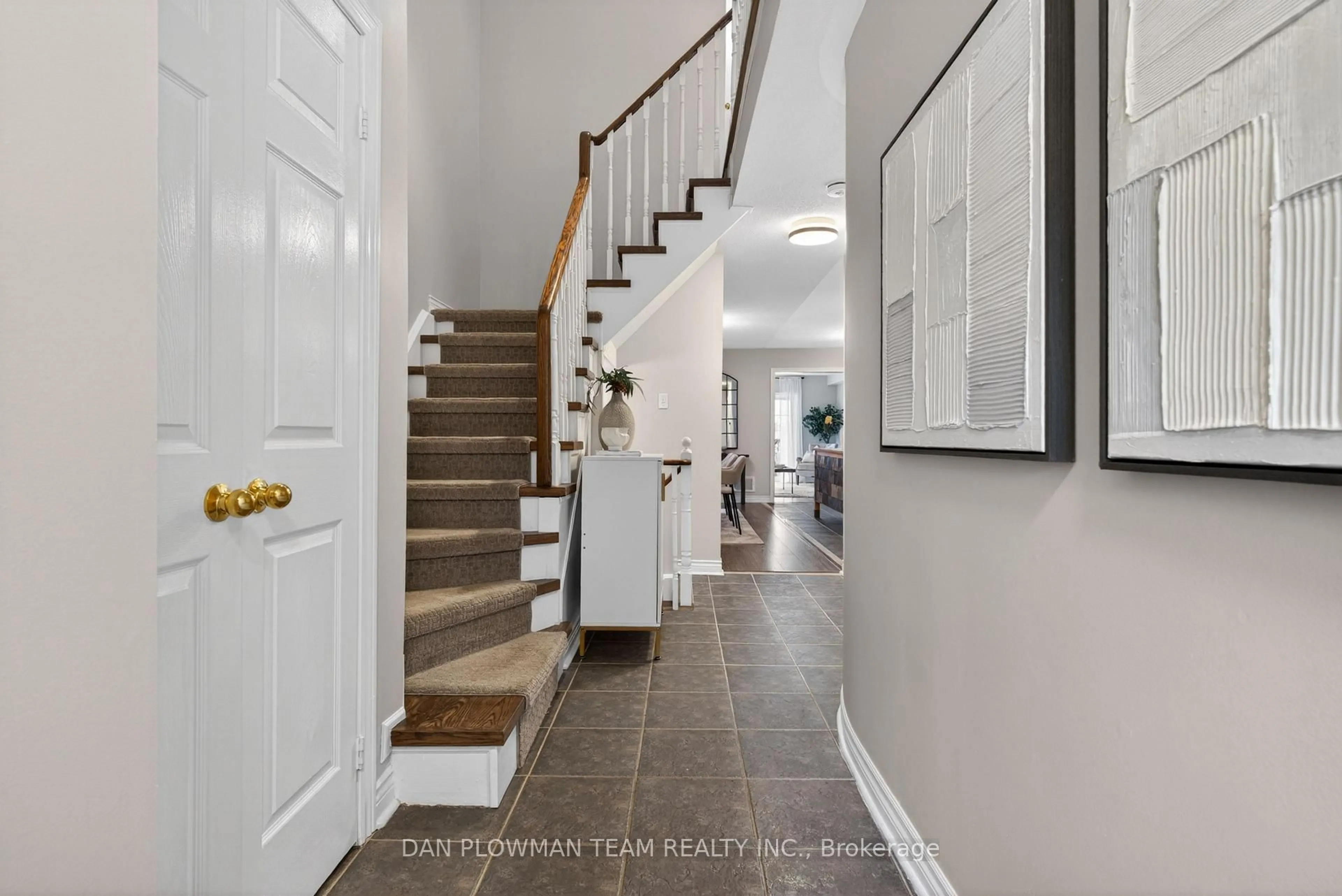 Indoor entryway for 67 Dooley Cres, Ajax Ontario L1T 4J2