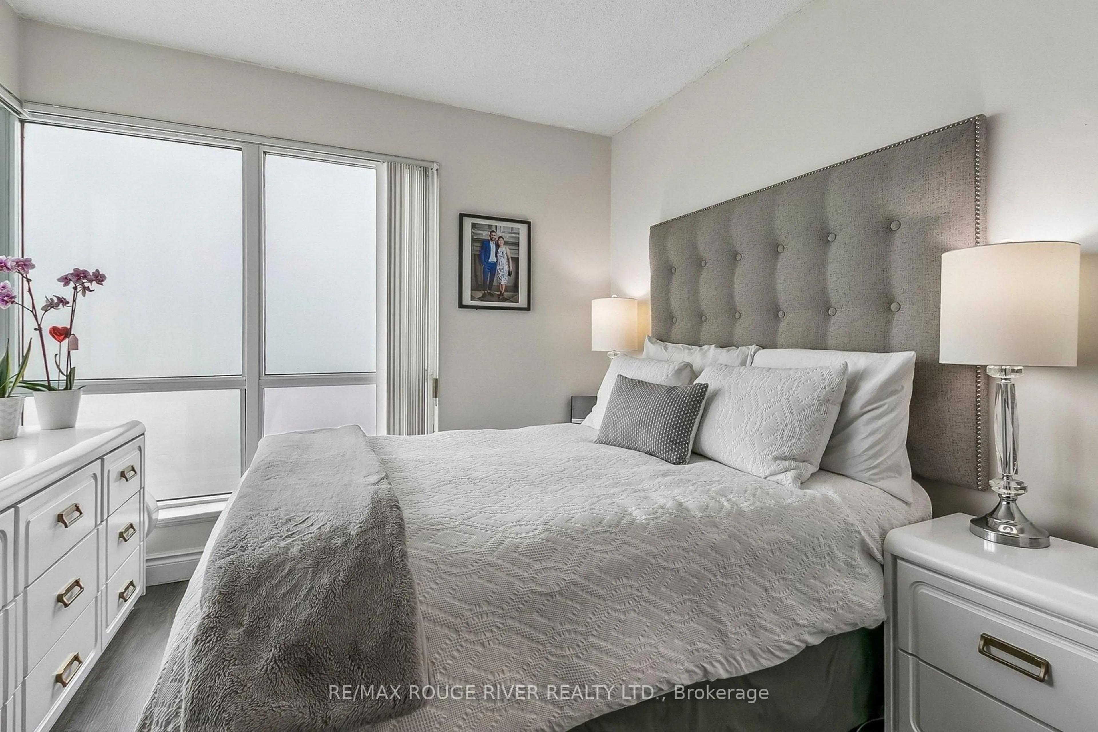 Bedroom with bed, unknown for 11 Lee Centre Dr #1203, Toronto Ontario M1H 3J5