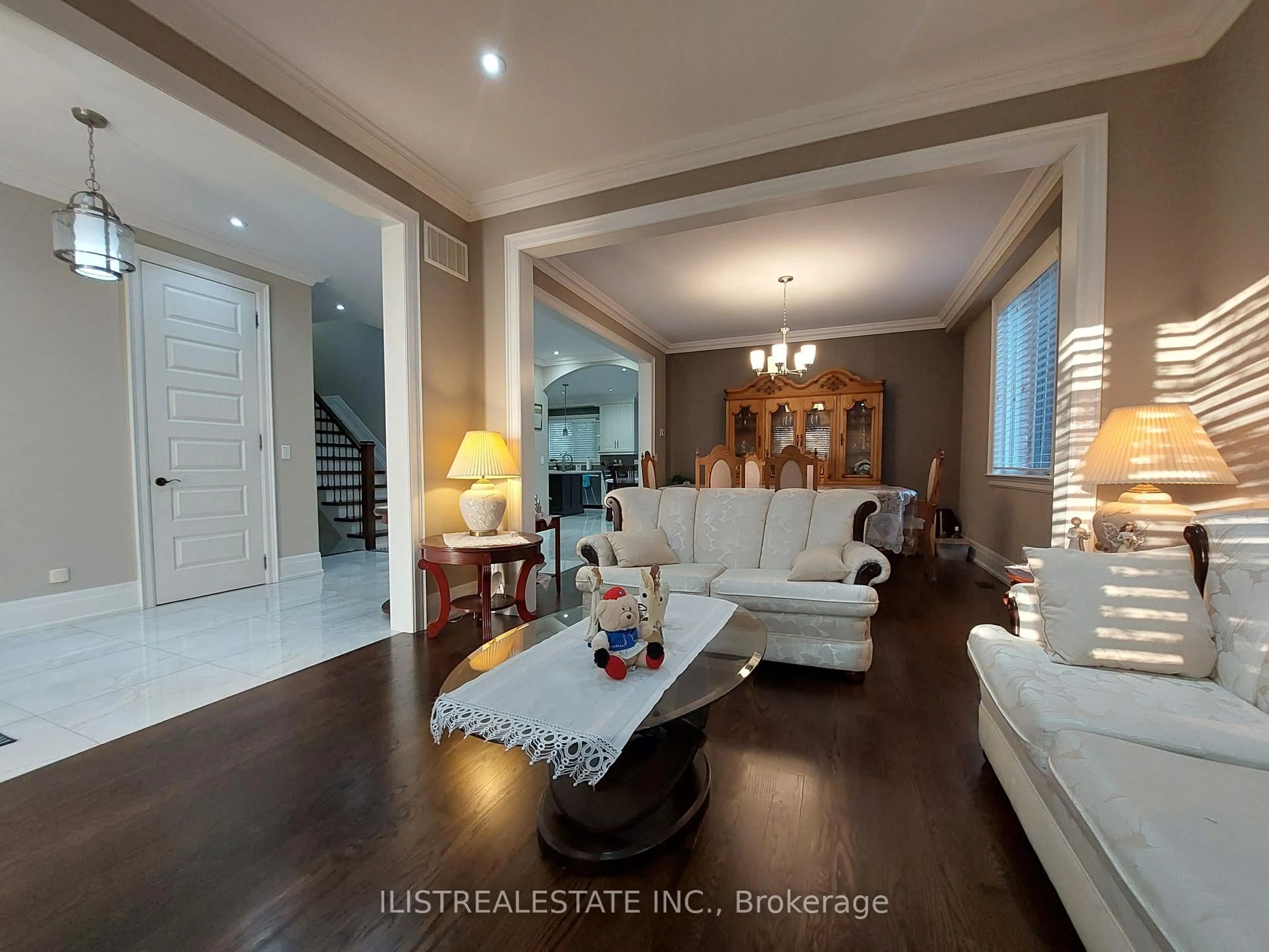 Living room with furniture, unknown for 59 Princemere Cres, Toronto Ontario M1R 3X1