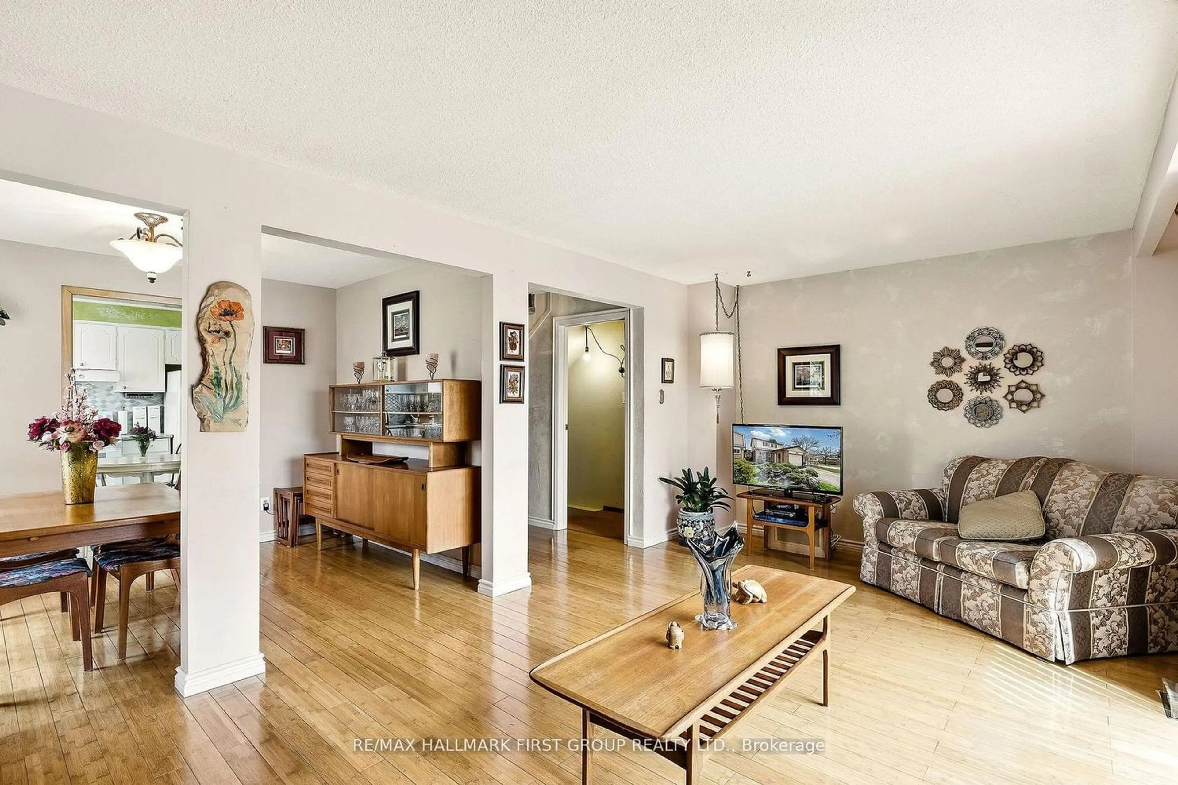 Unknown for 69 White Heather Blvd, Toronto Ontario M1V 1P7