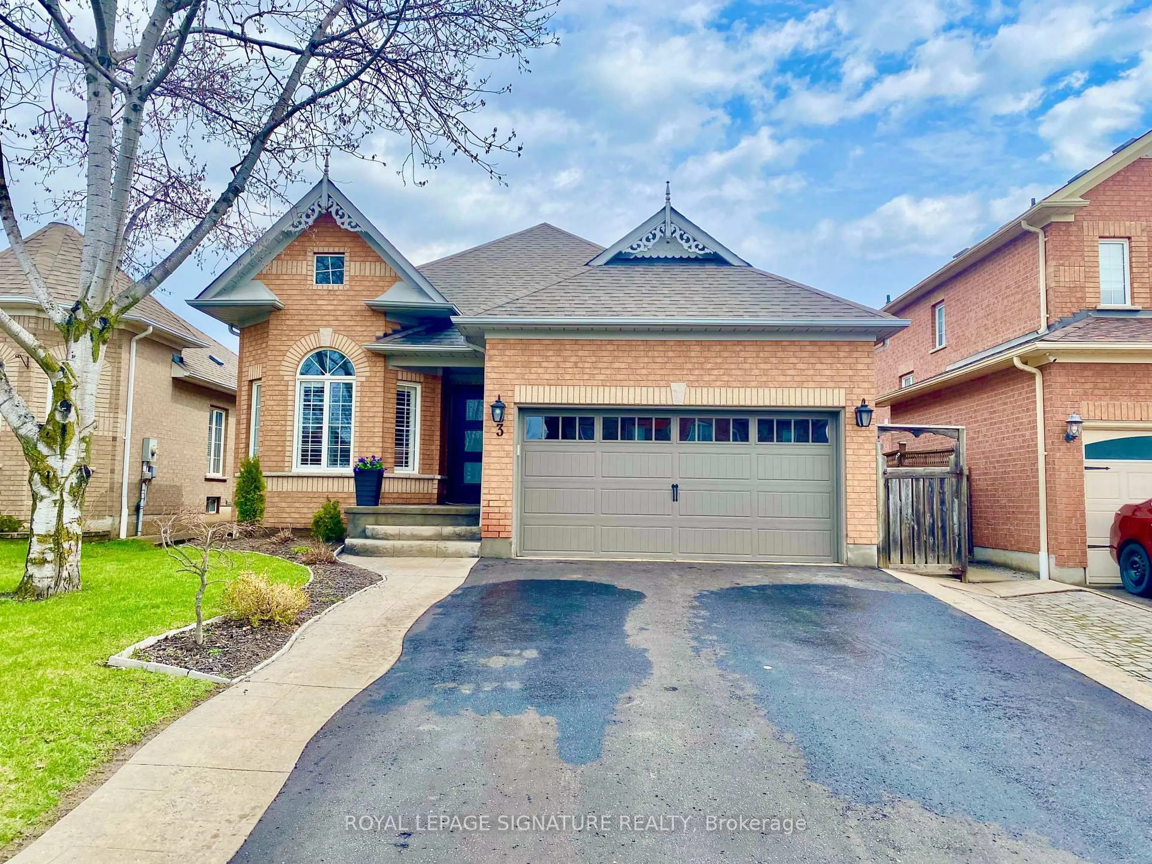 Home with brick exterior material, street for 3 Underwood Dr, Whitby Ontario L1M 1H8