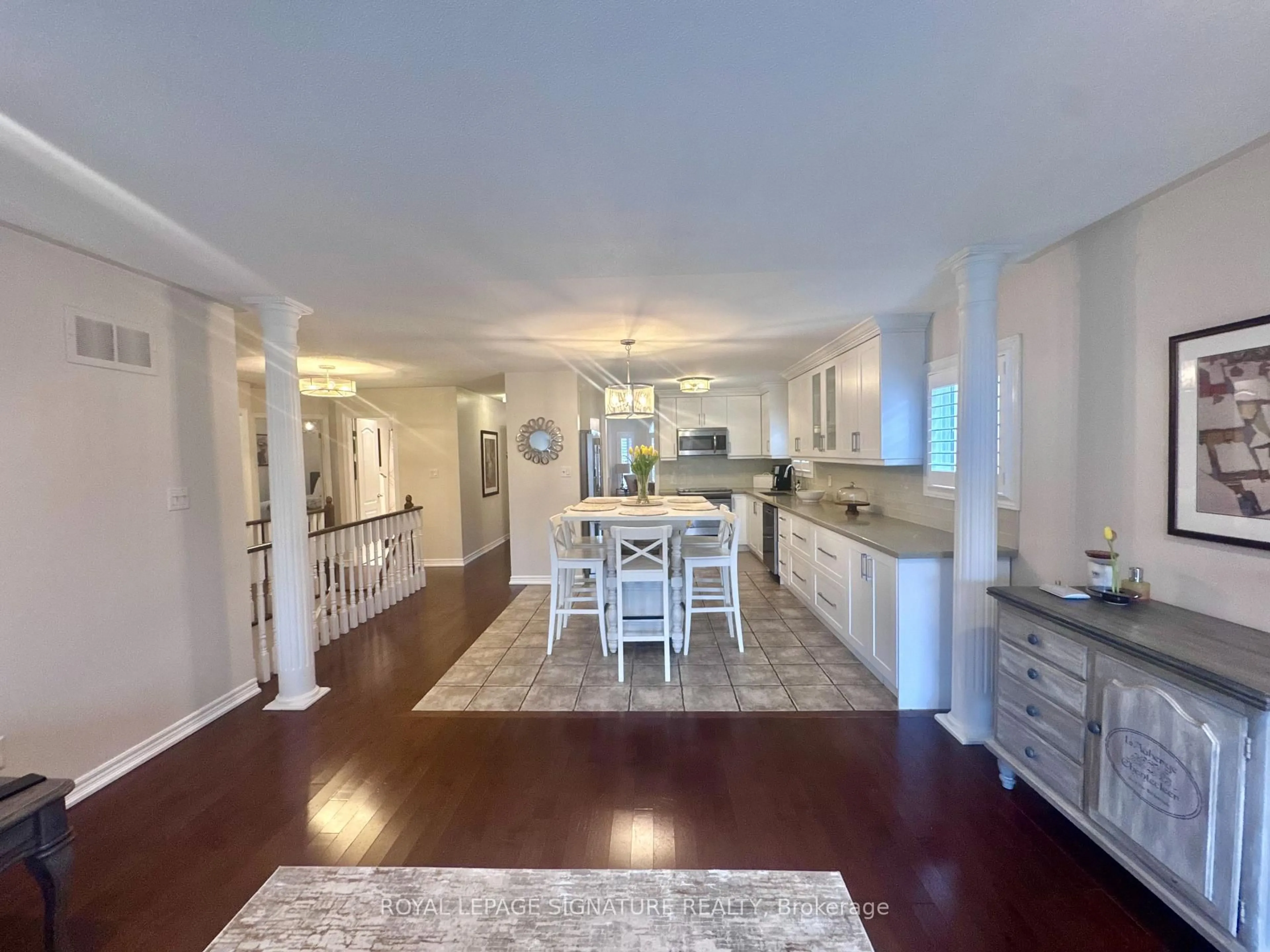 Open concept kitchen, unknown for 3 Underwood Dr, Whitby Ontario L1M 1H8