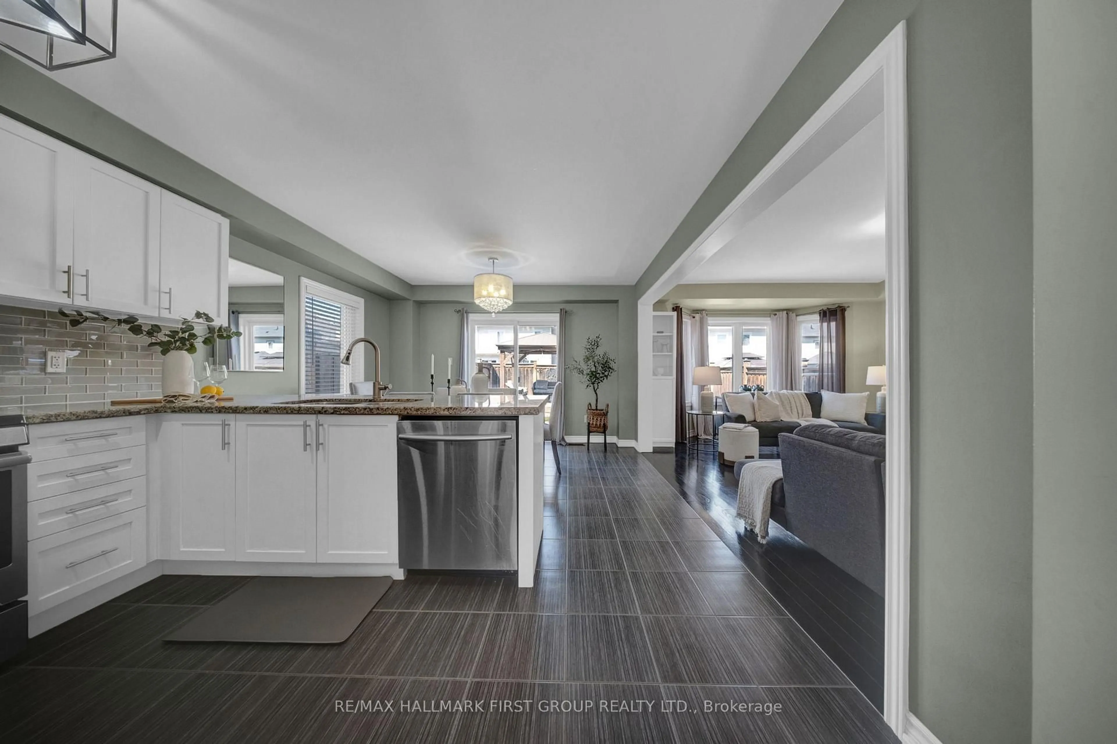 Open concept kitchen, ceramic/tile floor for 90 Sidney Rundle Ave, Clarington Ontario L1C 0N9