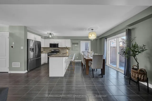 90 Sidney Rundle Ave, Clarington 5