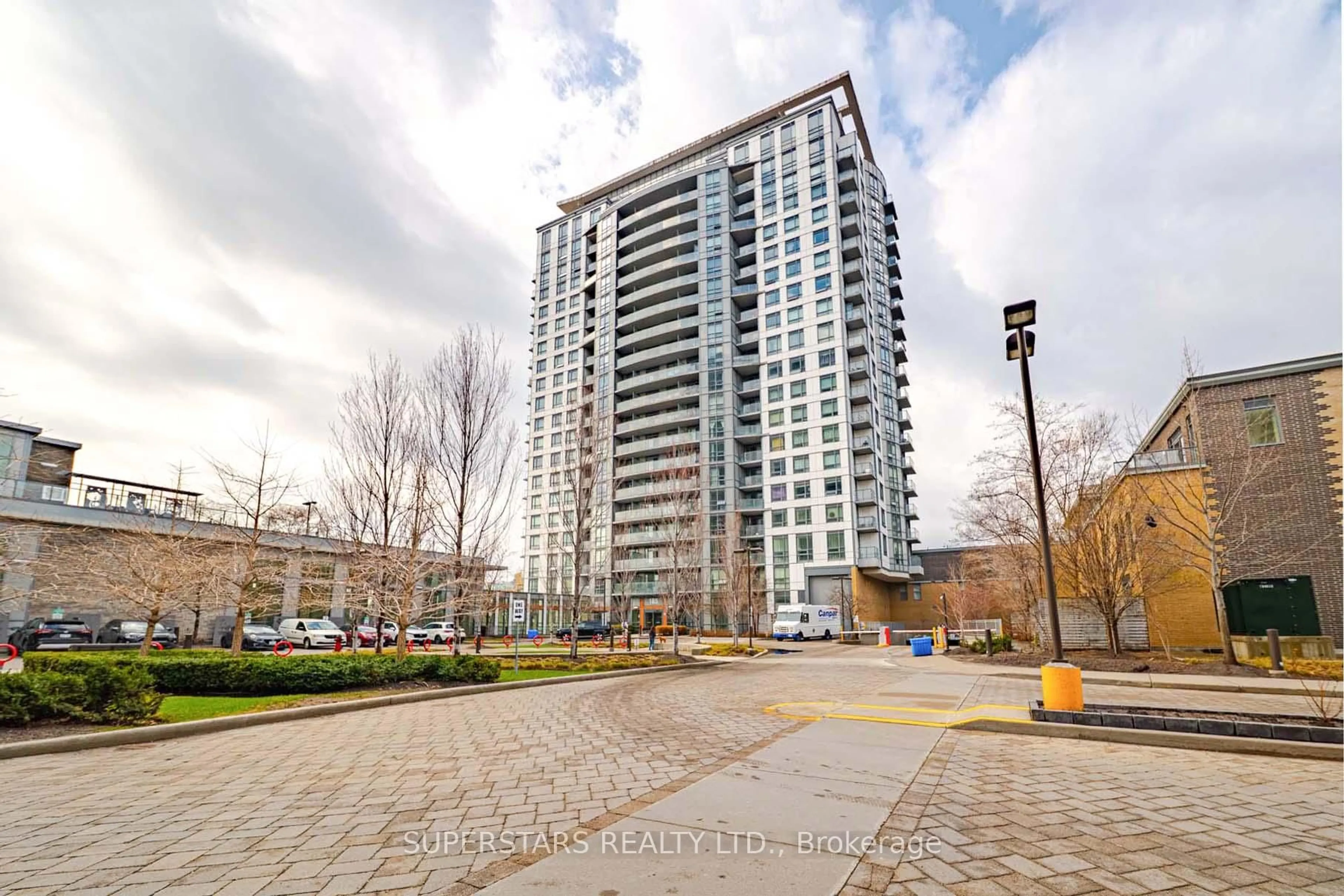 Patio, building for 185 Bonis Ave #2009(PH9), Toronto Ontario M1T 0A4
