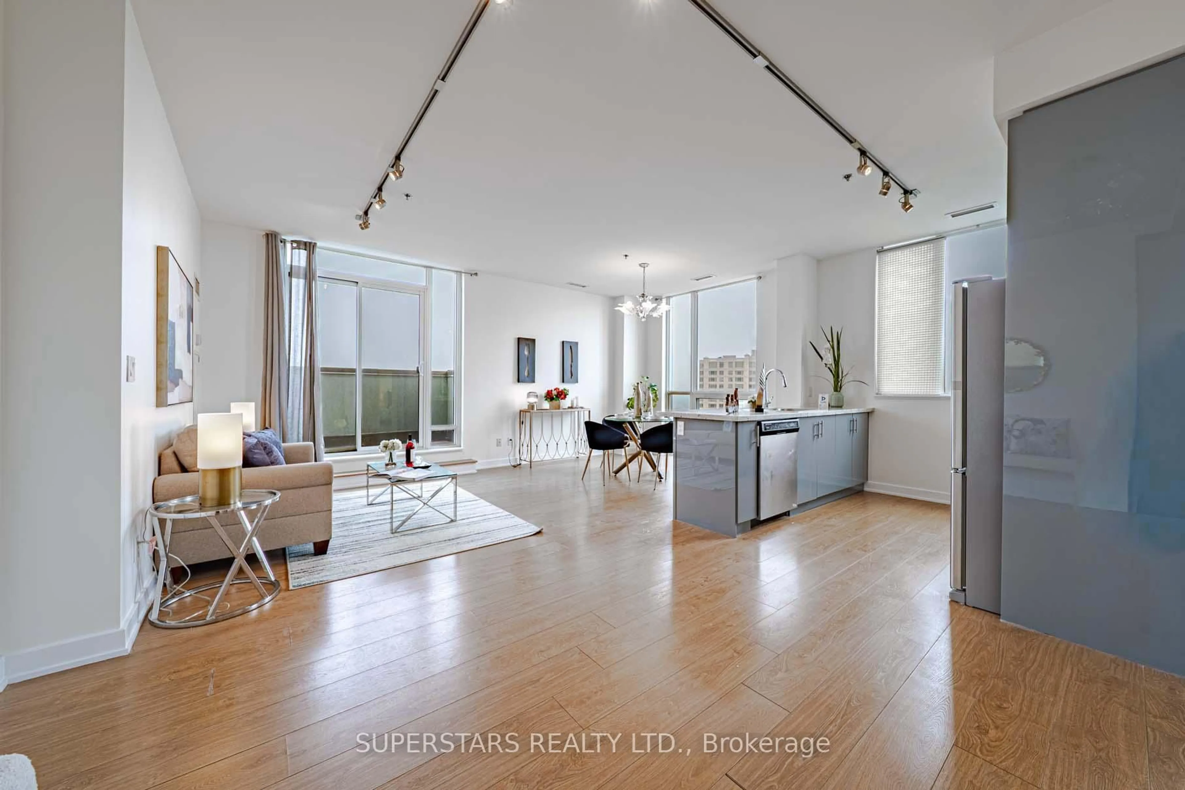 Living room with furniture, unknown for 185 Bonis Ave #2009(PH9), Toronto Ontario M1T 0A4