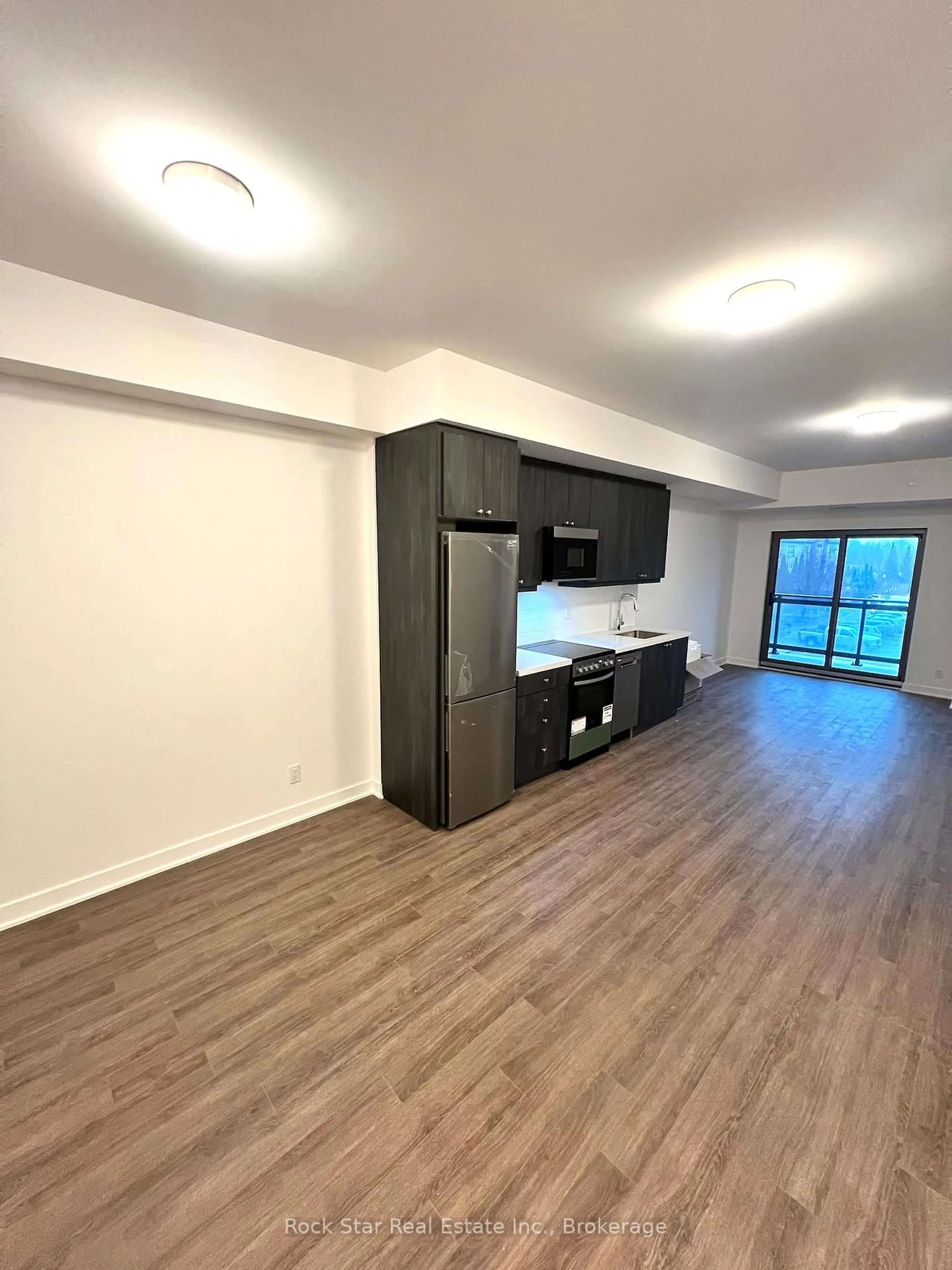 A pic of a room for 55 Clarington Blvd #306, Clarington Ontario L1C 7J4