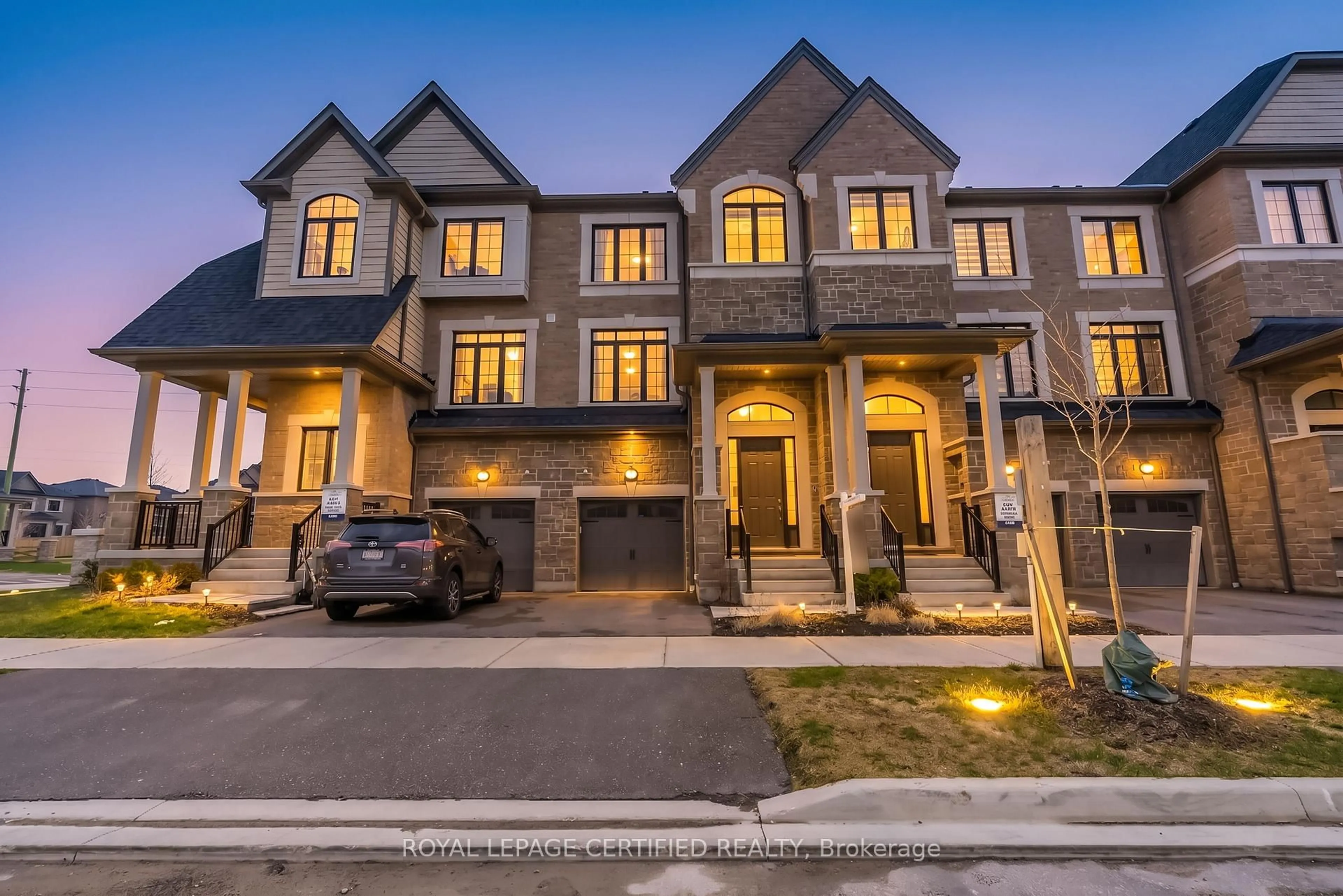 Home with brick exterior material, street for 3 Morrison Cres, Whitby Ontario L1P 0P4