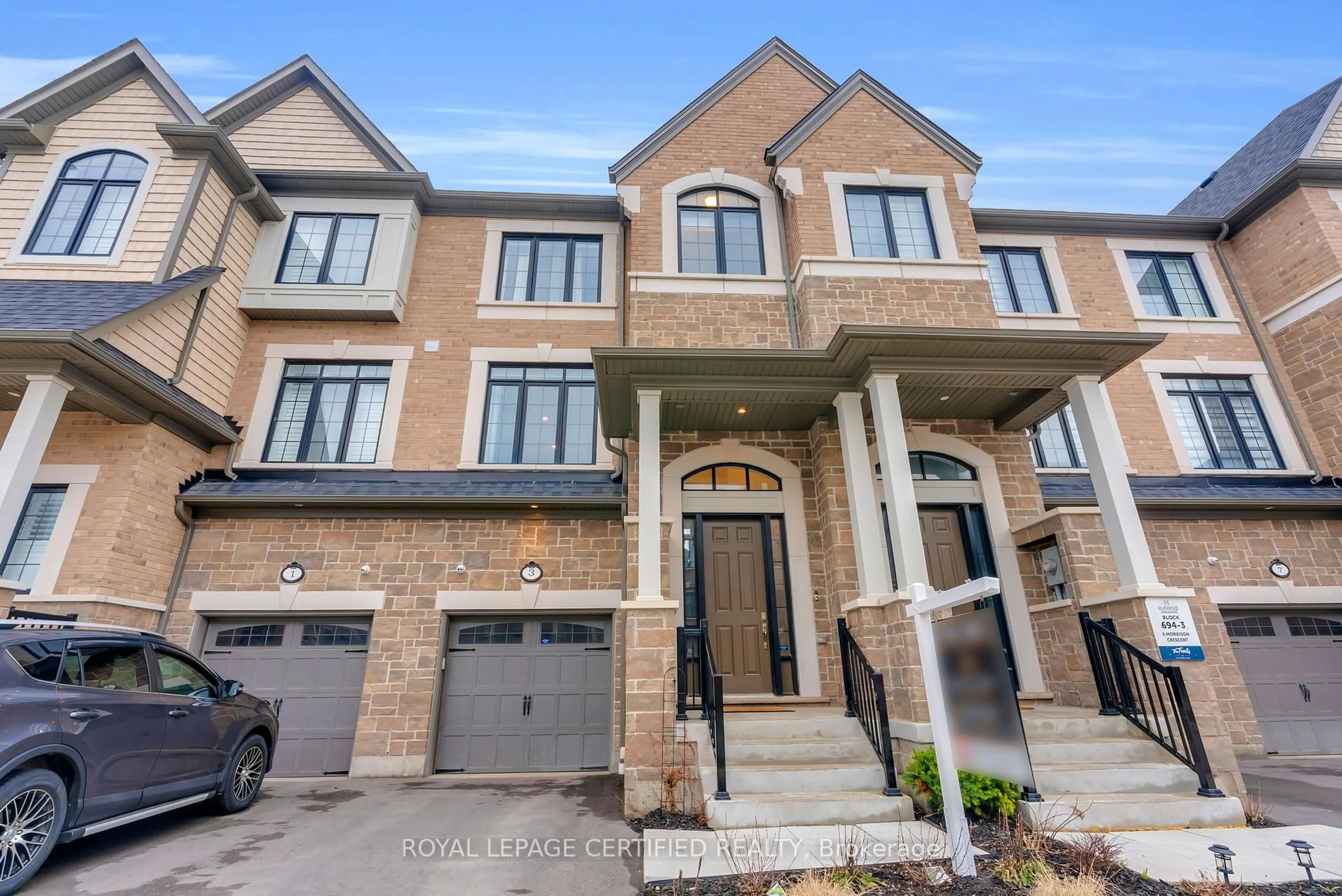 Home with brick exterior material, street for 3 Morrison Cres, Whitby Ontario L1P 0P4