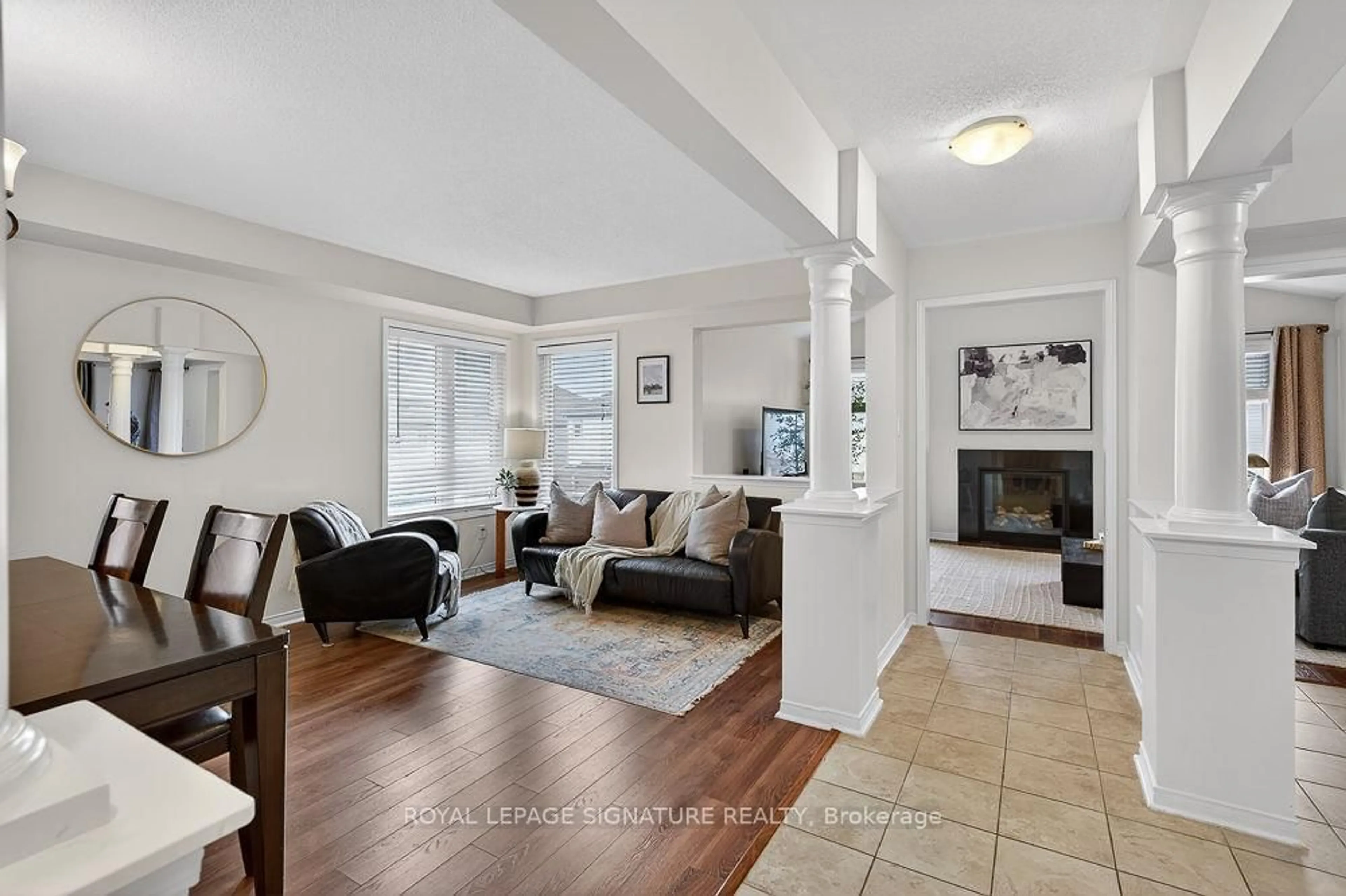 Living room with furniture, unknown for 787 McCue Dr, Oshawa Ontario L1K 0R1