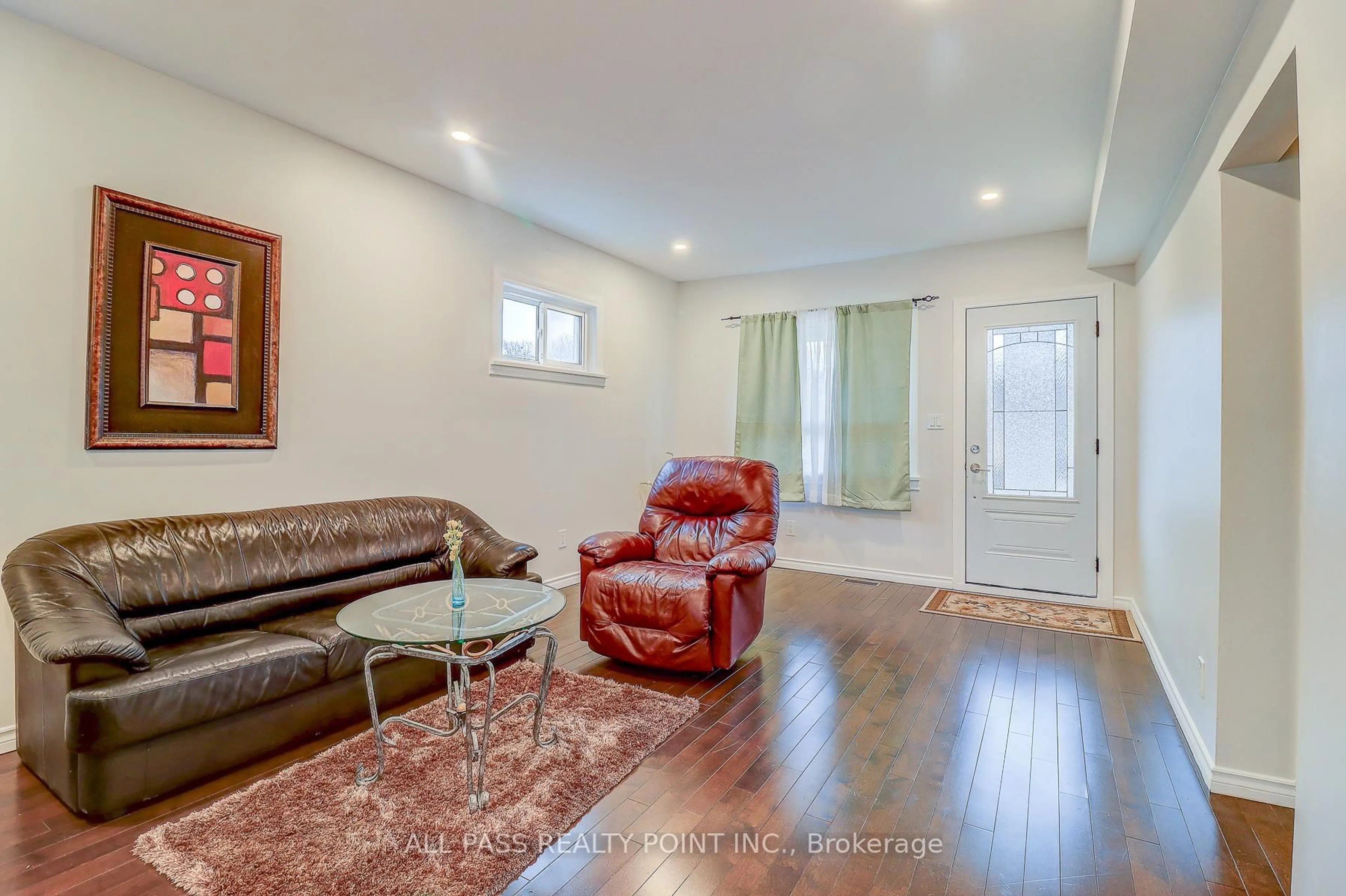 Living room with furniture, unknown for 104 Conant St, Oshawa Ontario L1H 3R6