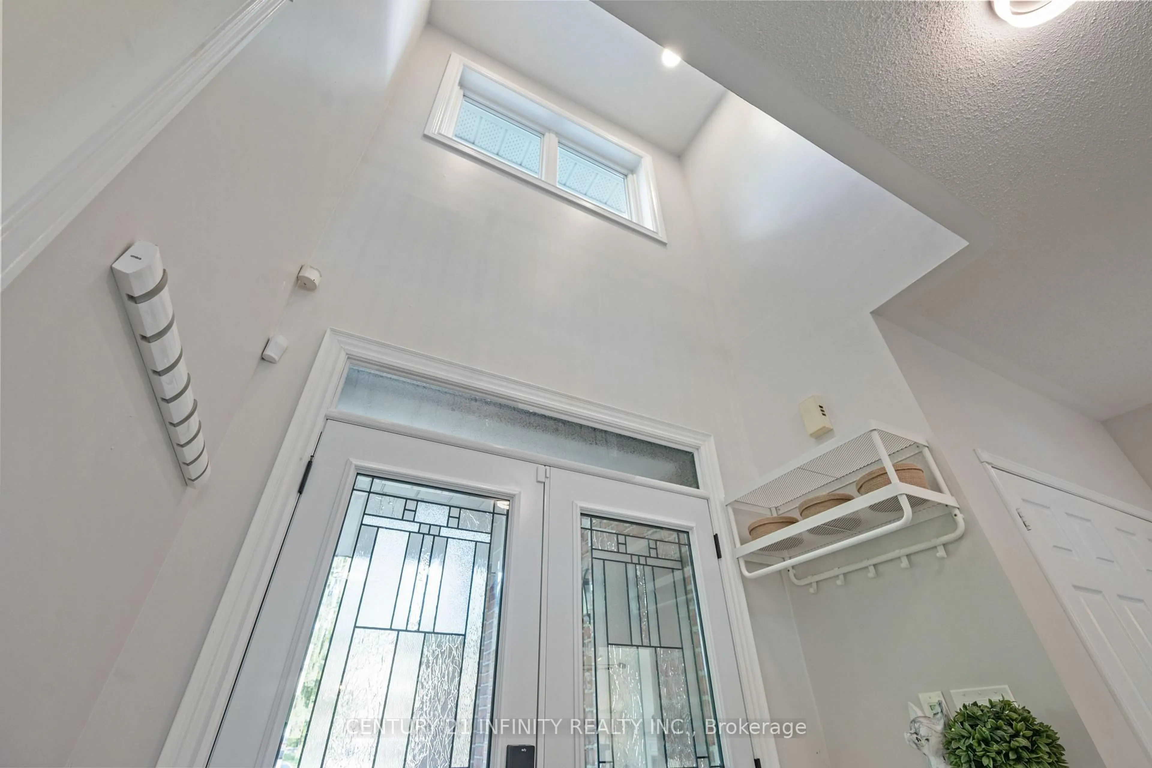 Unknown for 973 Mountview Crt, Oshawa Ontario L1K 2M1