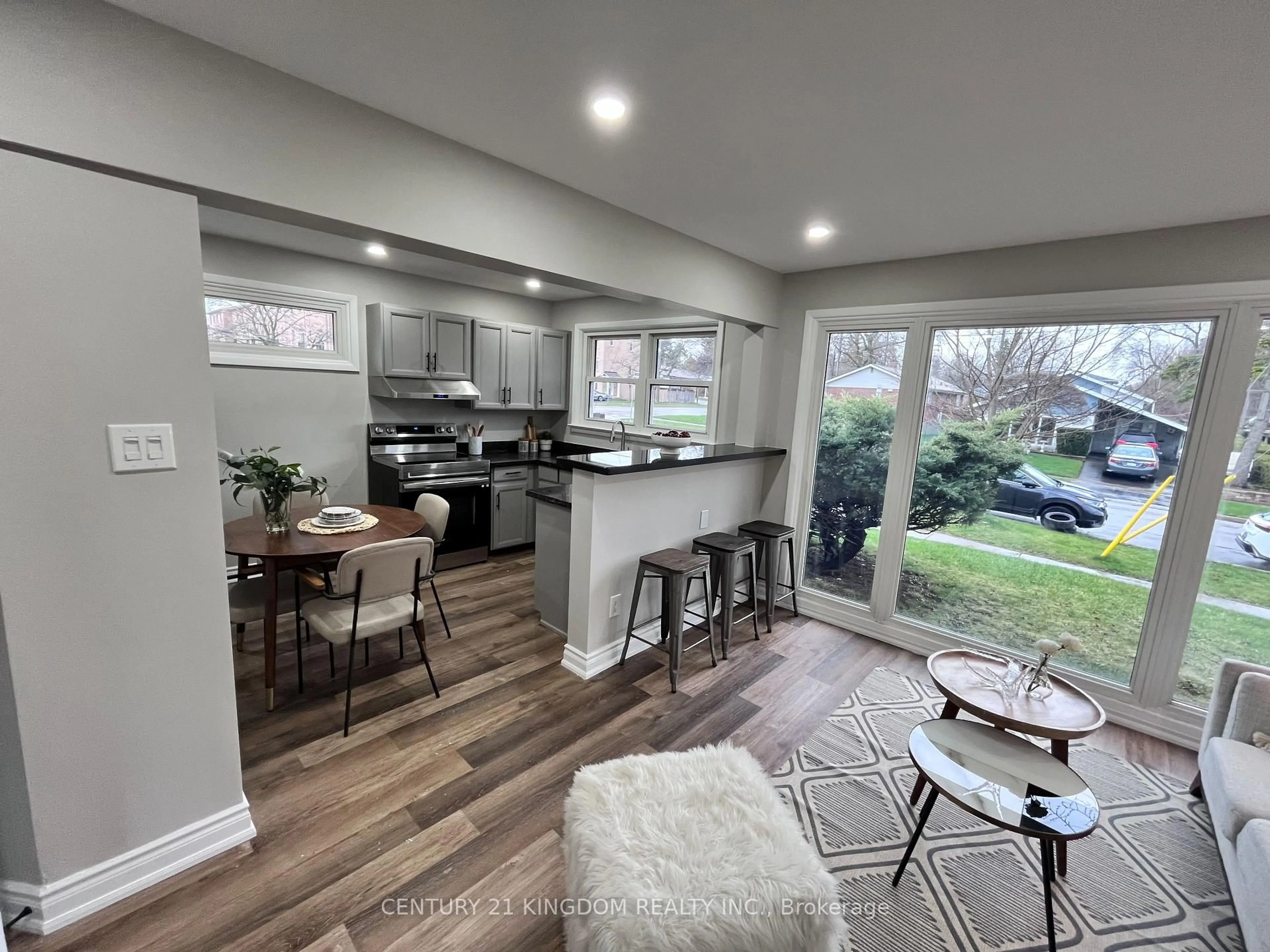 Open concept kitchen, unknown for 3 Botany Hill Rd, Toronto Ontario M1G 3K1