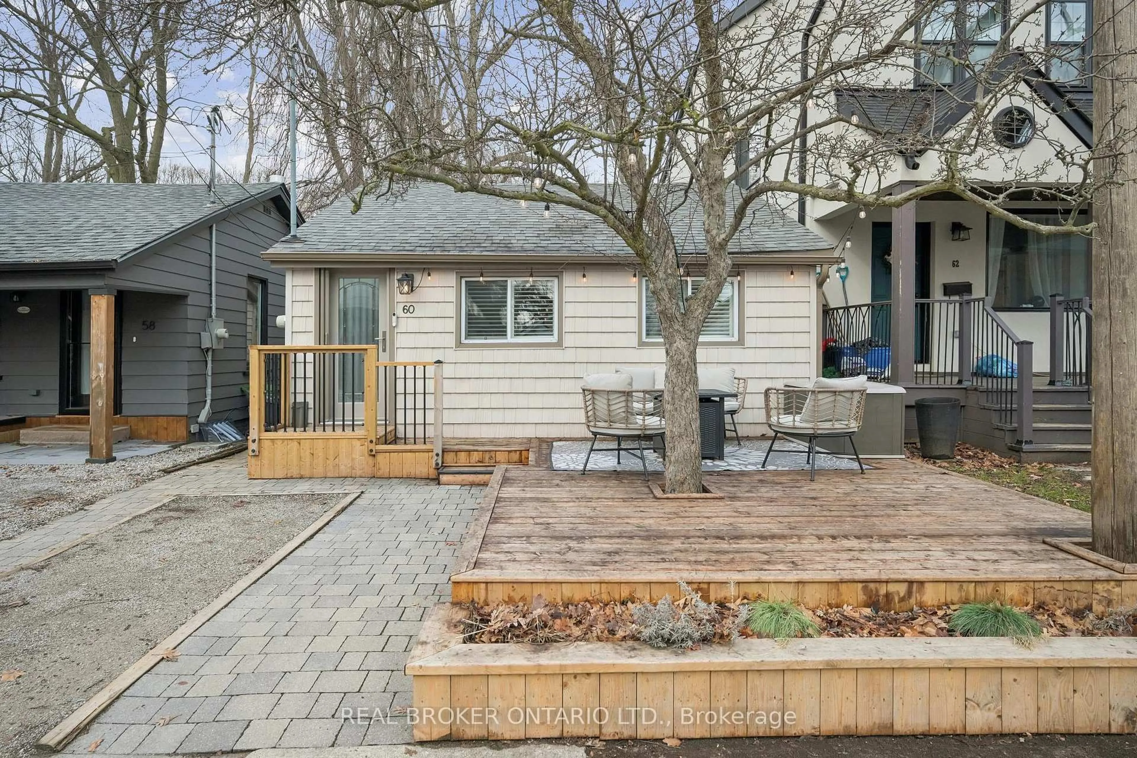 Patio, street for 60 Haig Ave, Toronto Ontario M1N 2W1