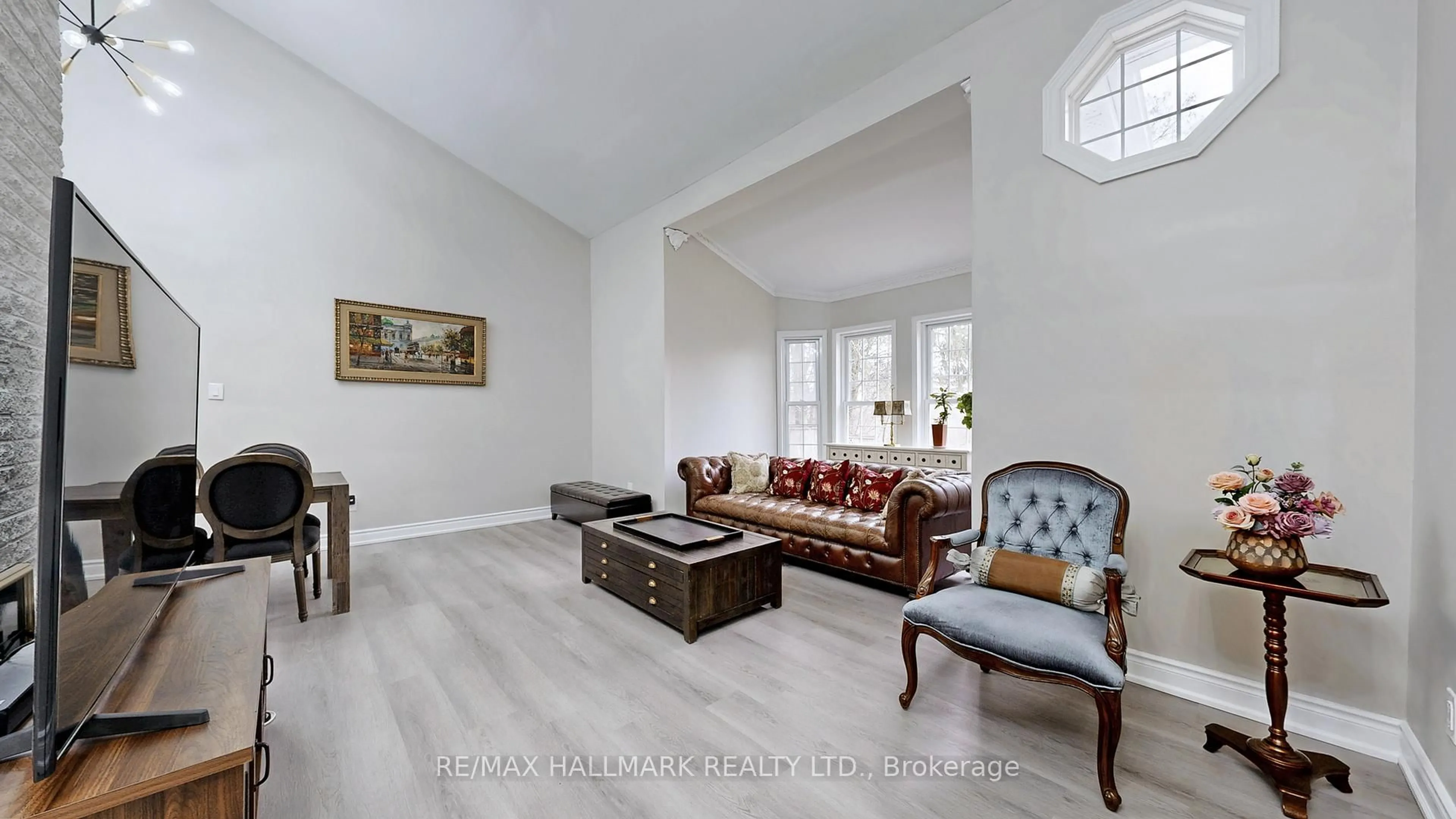 Living room with furniture, unknown for 27 Benleigh Dr, Toronto Ontario M1H 1J1