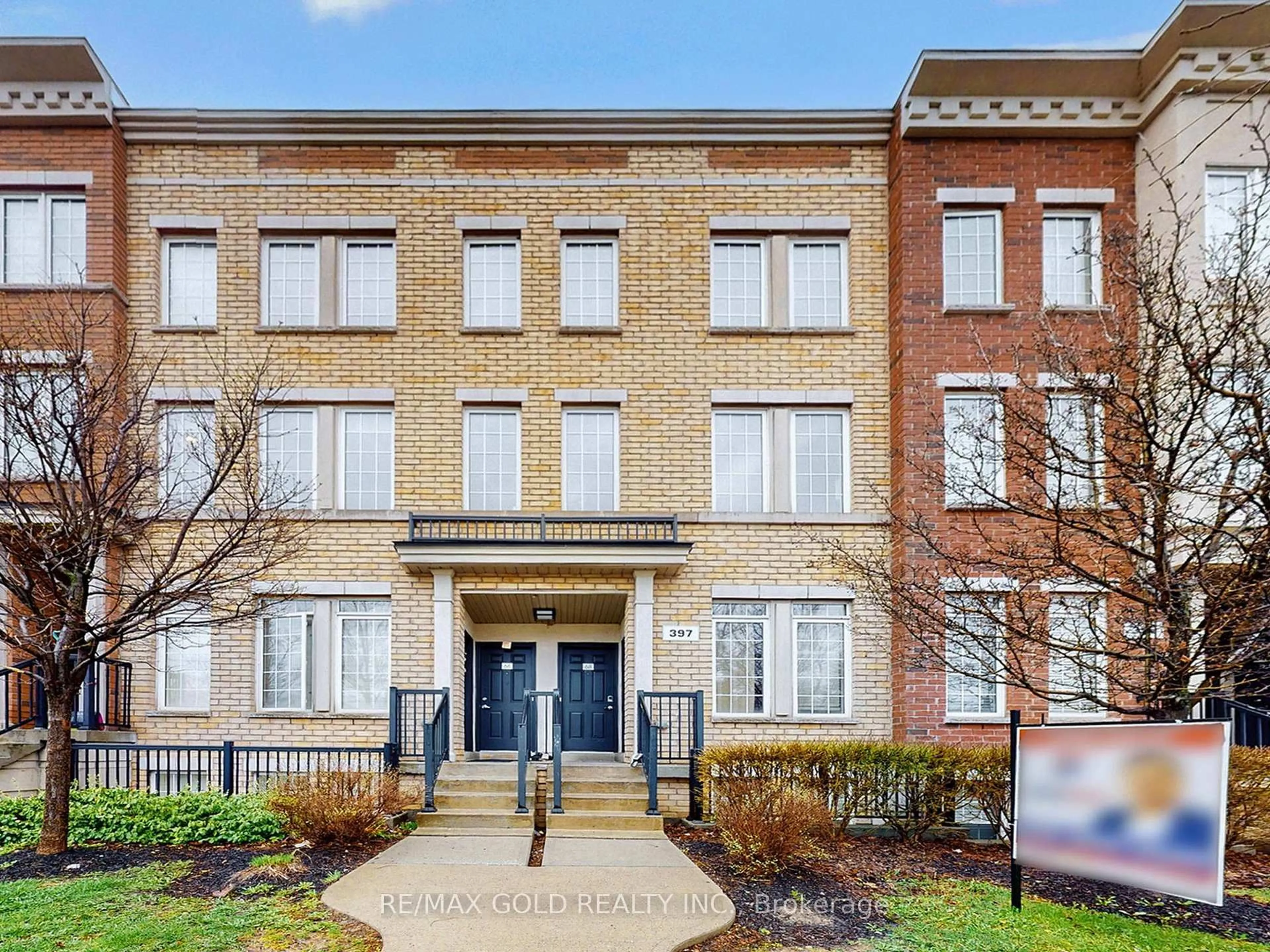 Home with brick exterior material, building for 397 Beechgrove Dr #66, Toronto Ontario M1E 3R1